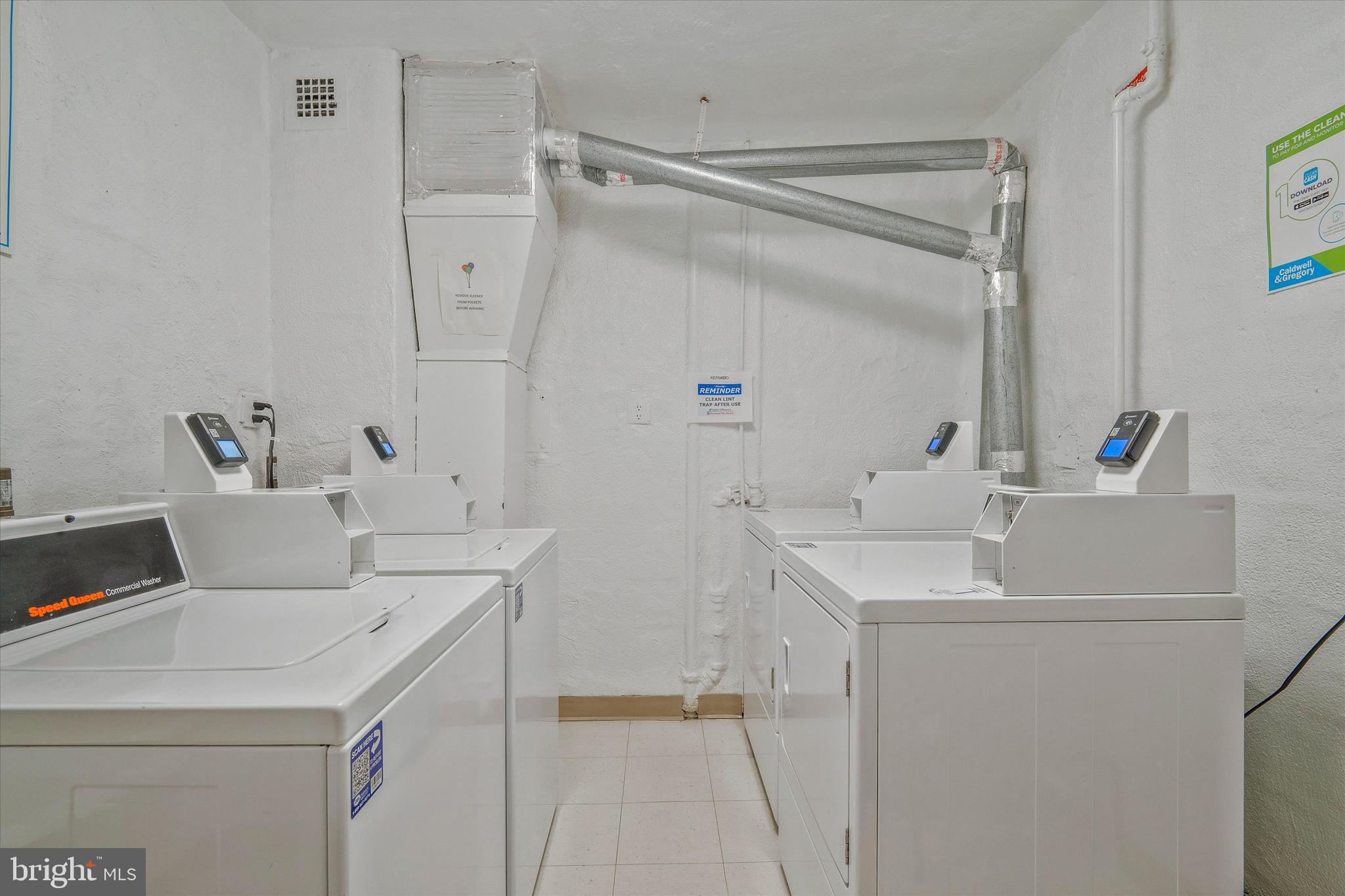 KENWOOD PLACE - Residential