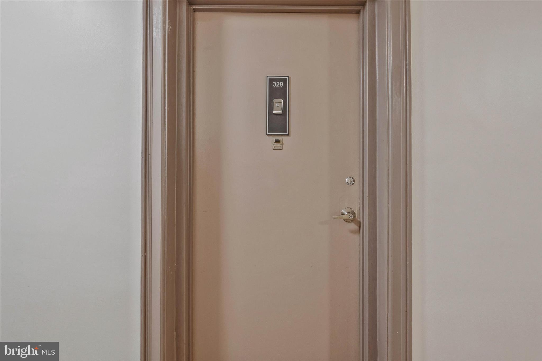 KENWOOD PLACE - Residential