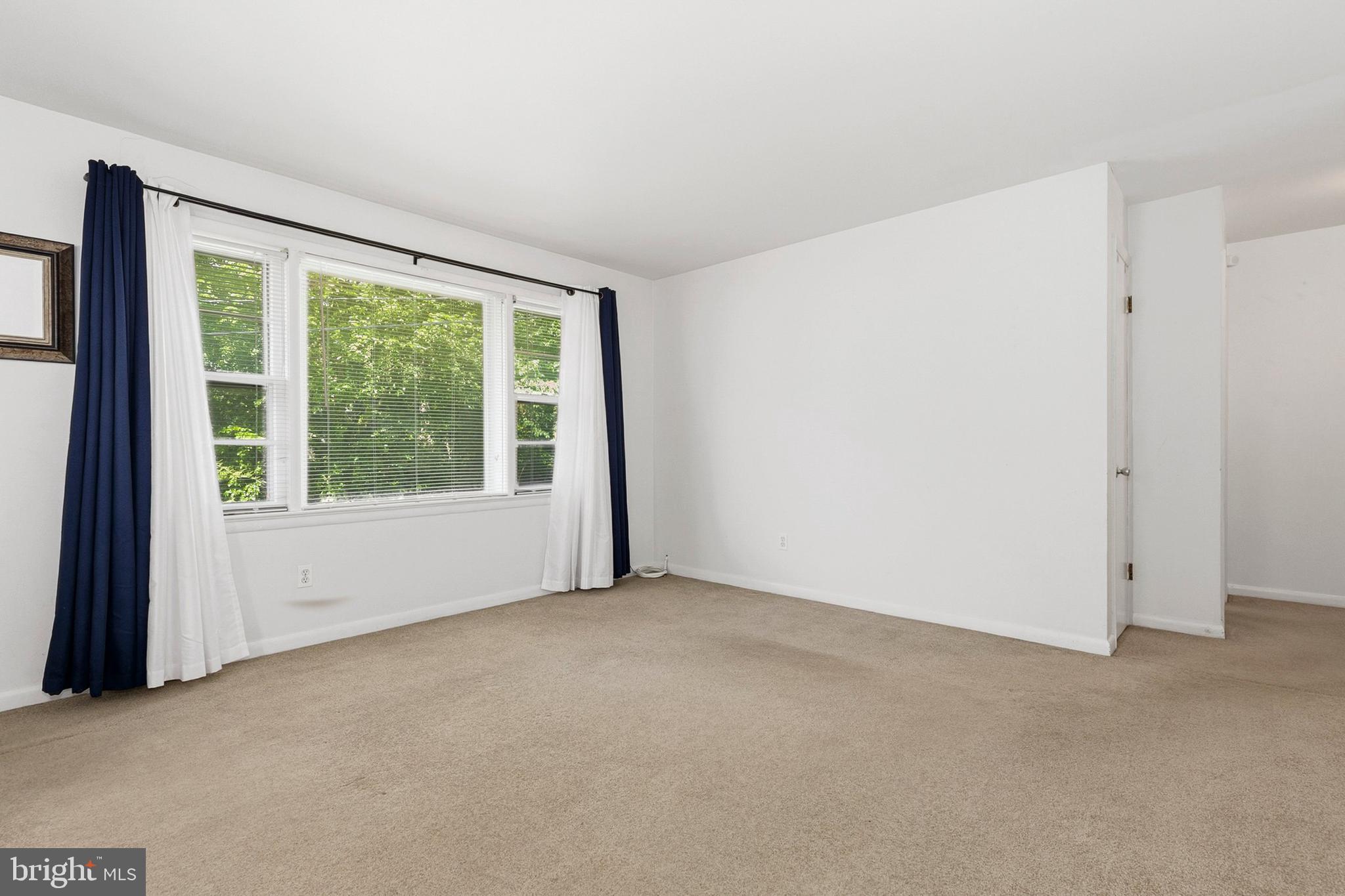 HOLLYWOOD - Residential