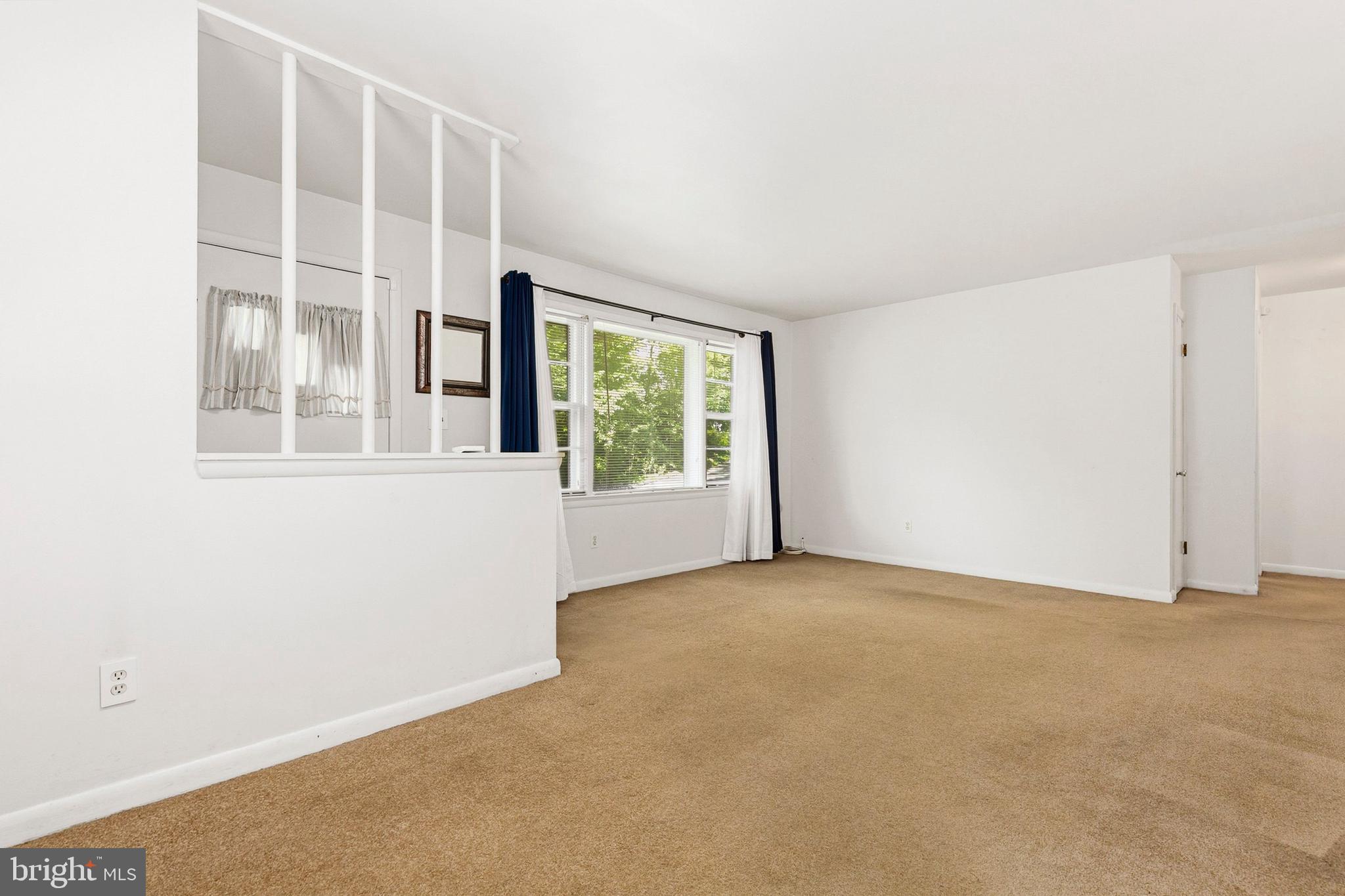 HOLLYWOOD - Residential