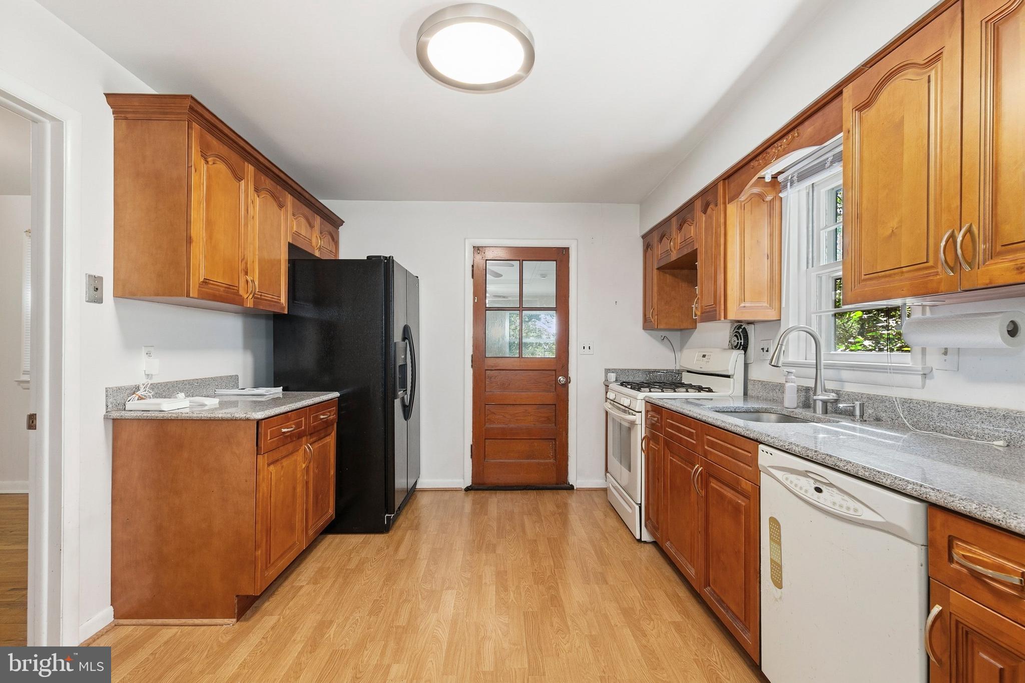 HOLLYWOOD - Residential