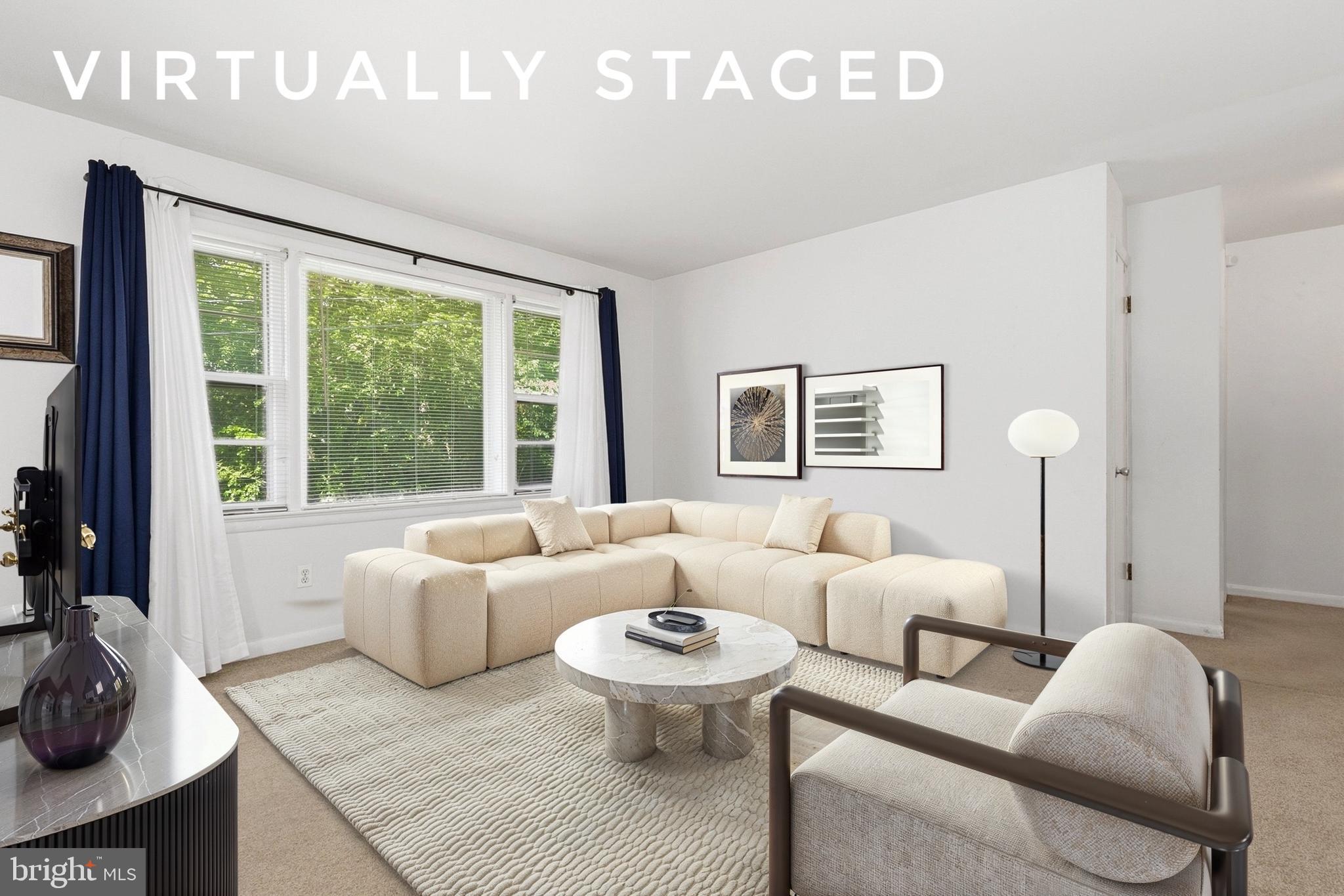 HOLLYWOOD - Residential