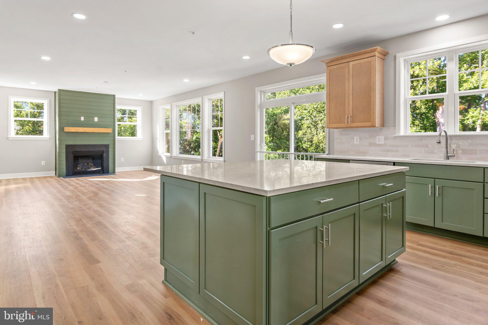 CARNEY/CUB HILL - Residential