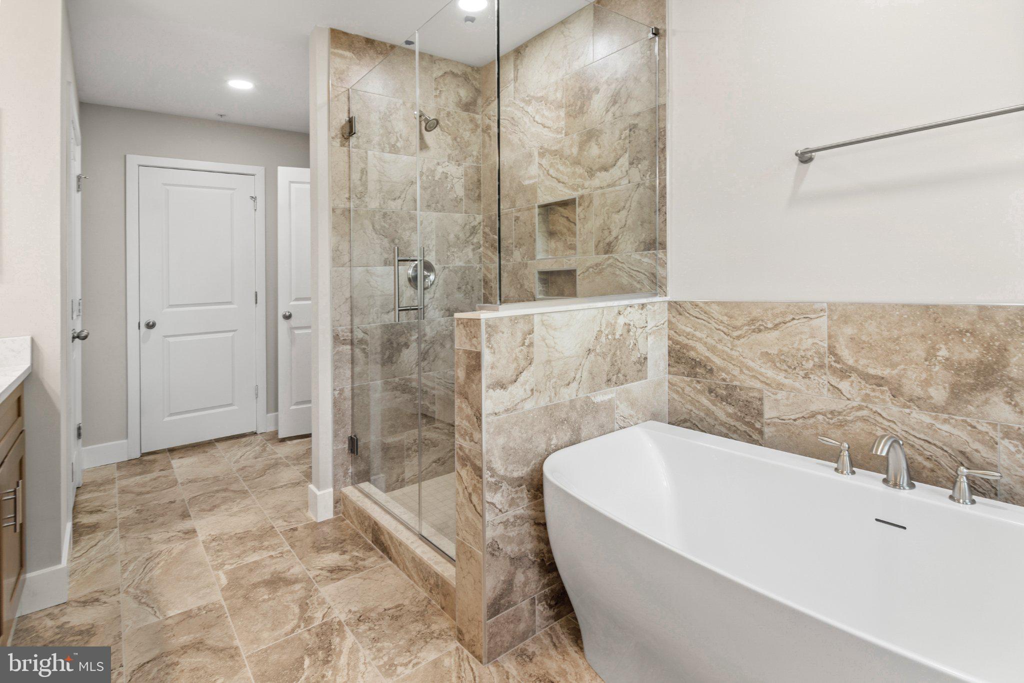 CARNEY/CUB HILL - Residential