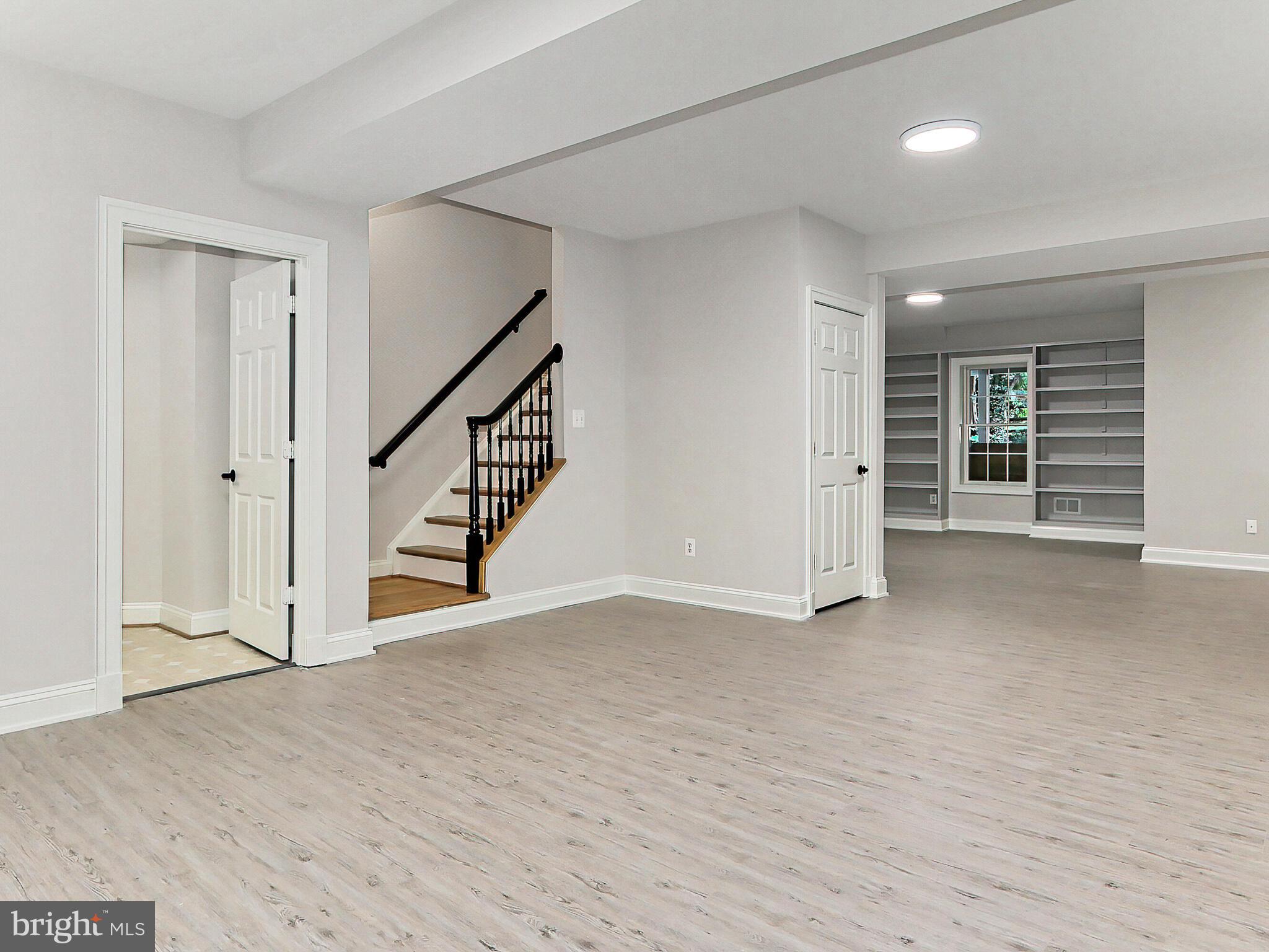 BIRCH GROVE - Residential