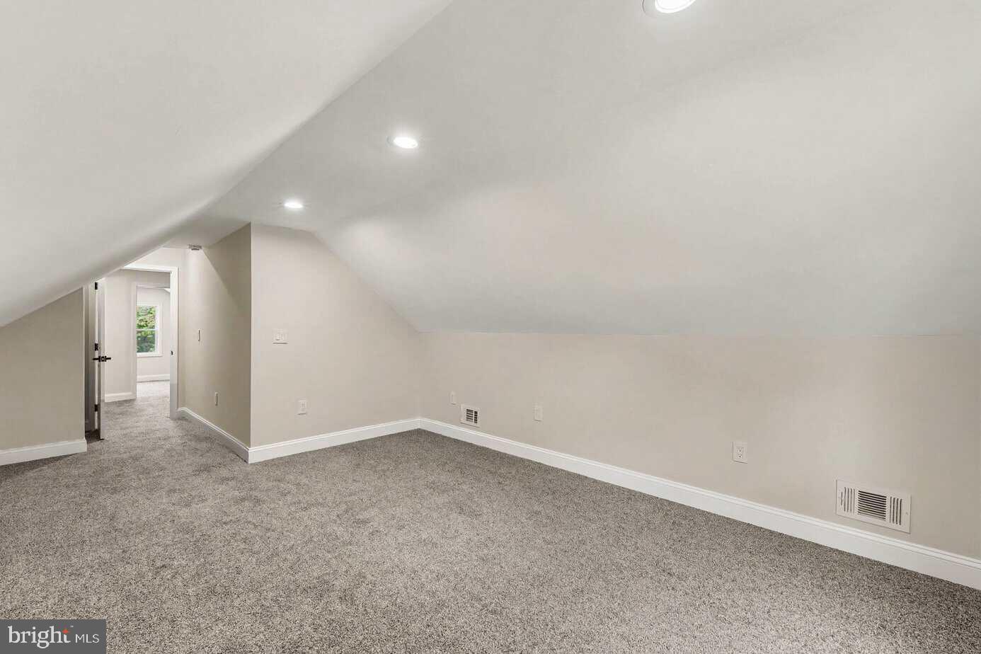 HAMILTON HEIGHTS - Residential