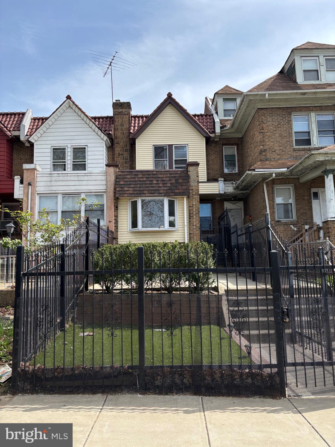 PRICE Drop 5k. Did it again..5k Attention homeowners looking for a turn key home. This 1500 sq ft home offers 3 bed rooms, 2 full baths. This straight through home  offers large EIK. There is also a finished basement  with a full bath. The washer, dryer are also in the front part of the basement. Off the kitchen is a large deck which is great for entertaining. The front of  home has a nice secured front yard with patio.  You have an attached garaged with access to the garage via the basement.  There is 2 car parking...one in the garage and one under the deck. The driveway is itself gated and secure.