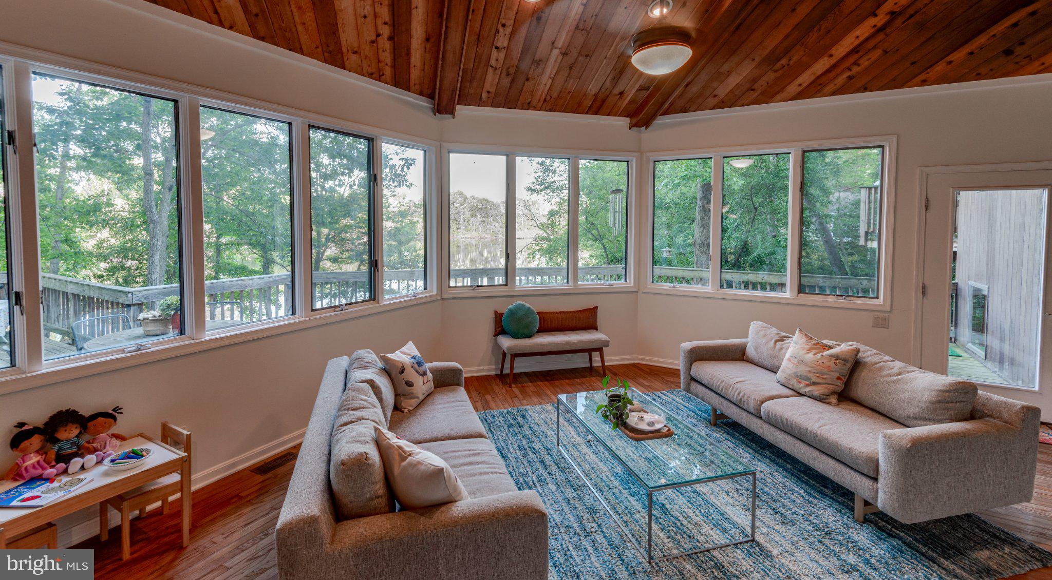 BRISCOE - Residential