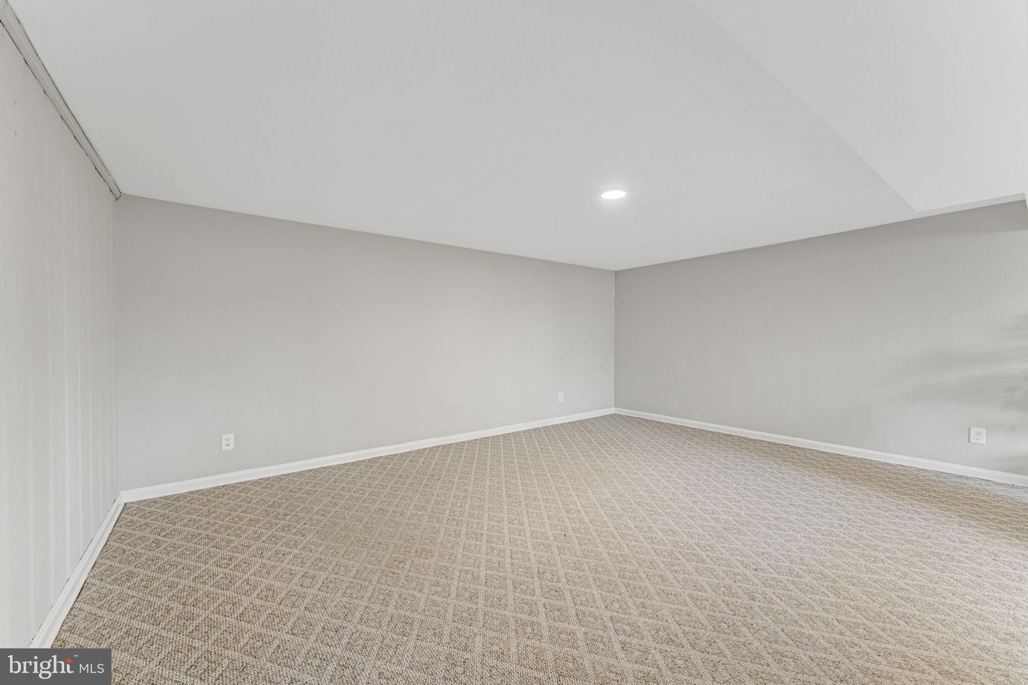 HILLCREST HEIGHTS - Residential