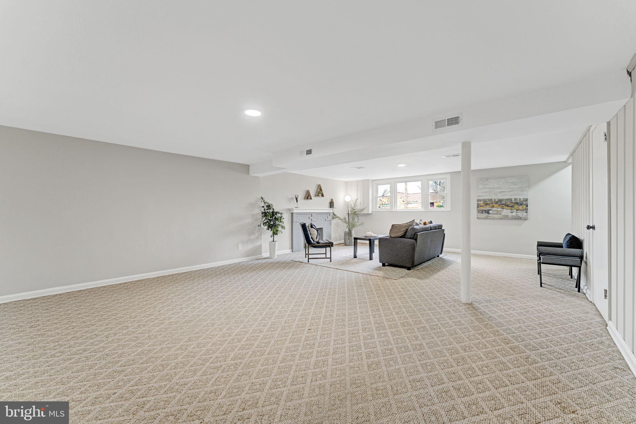 HILLCREST HEIGHTS - Residential