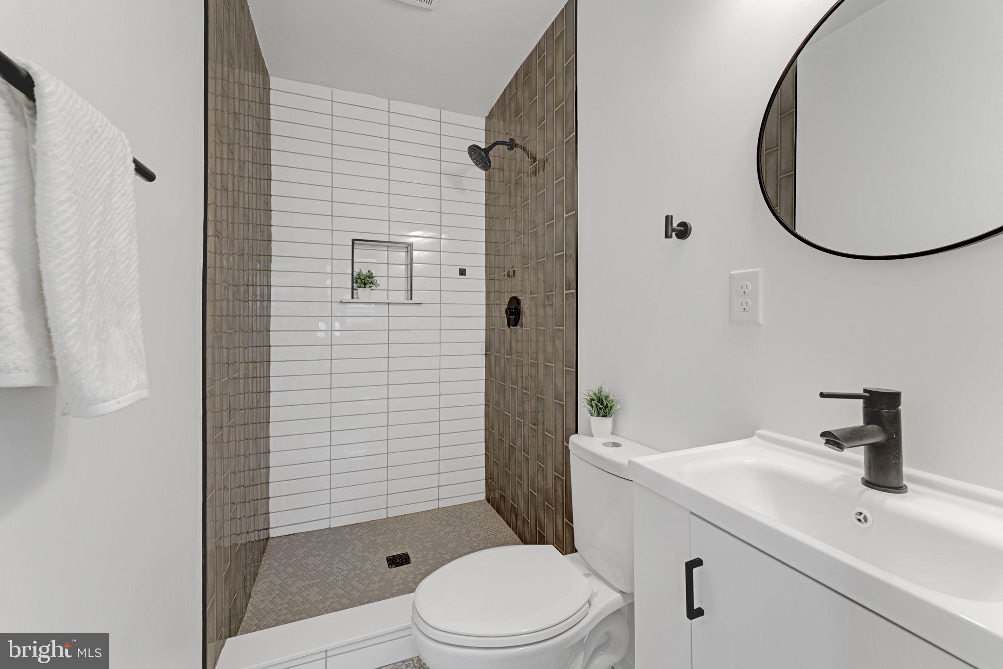 HILLCREST HEIGHTS - Residential