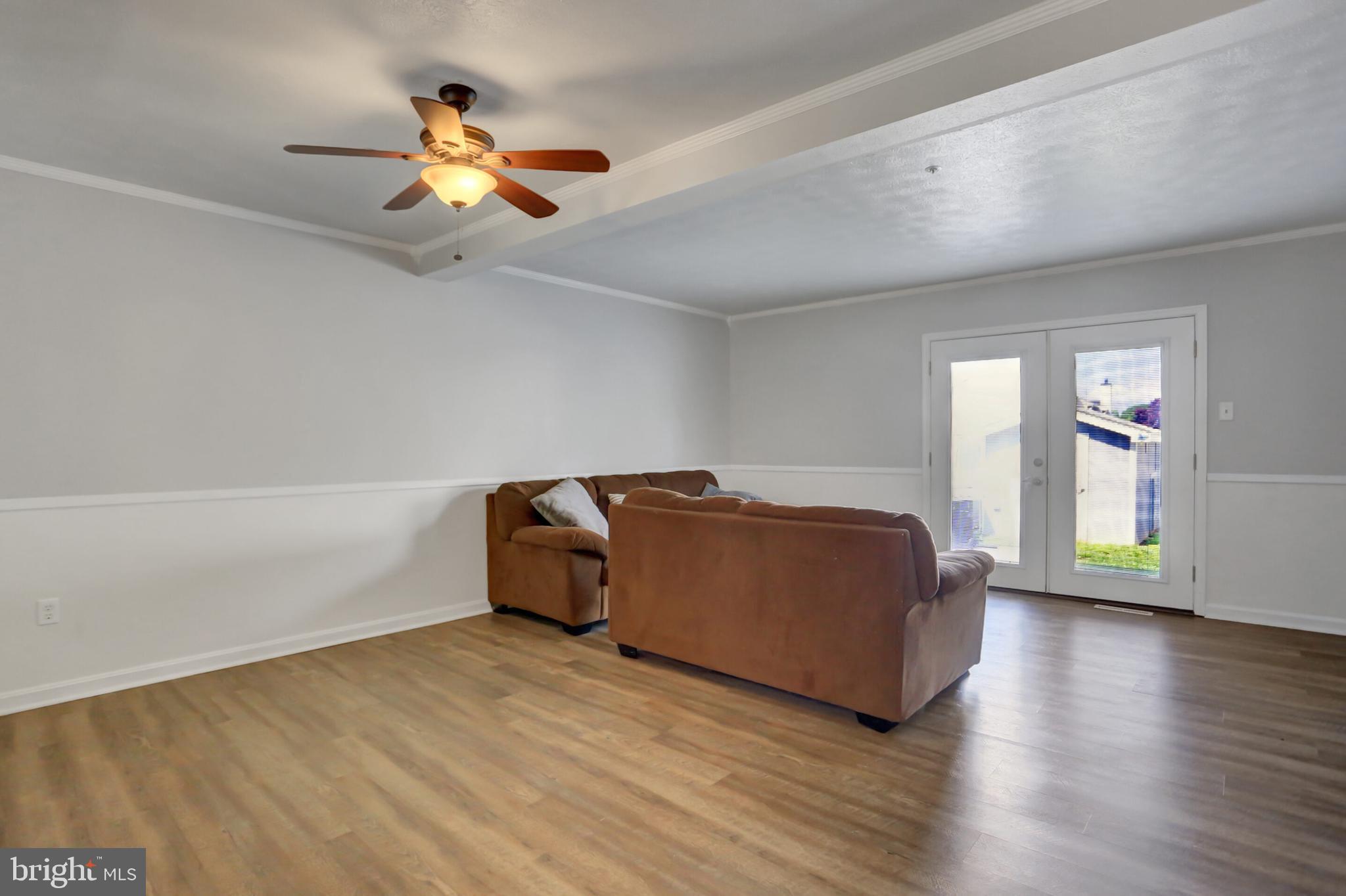 ROBERTS FIELD - Residential