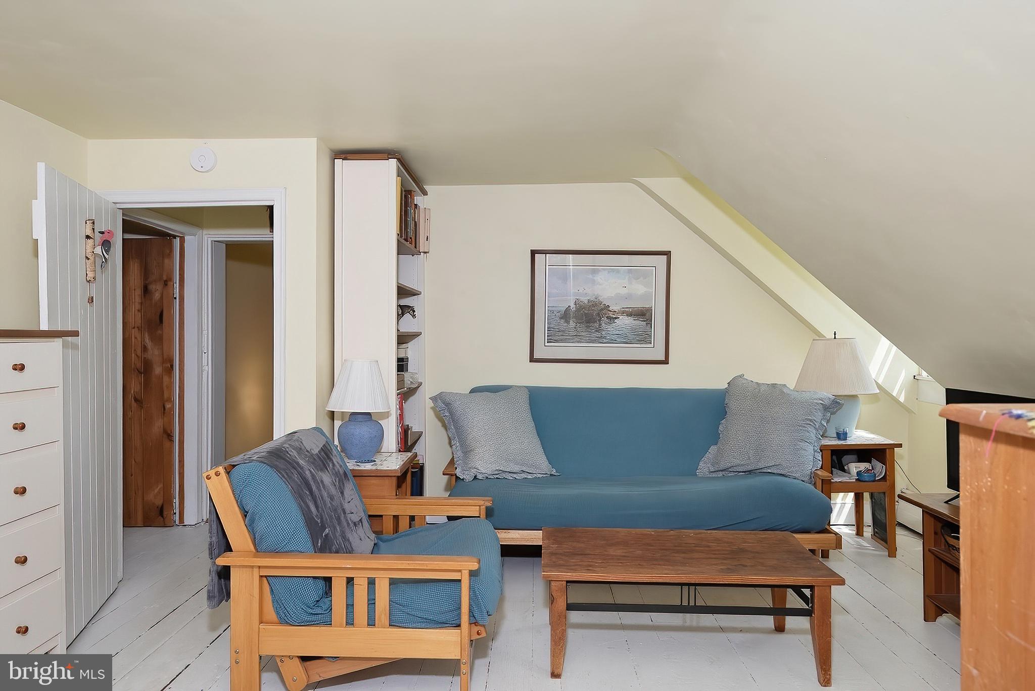 TOLCHESTER - Residential