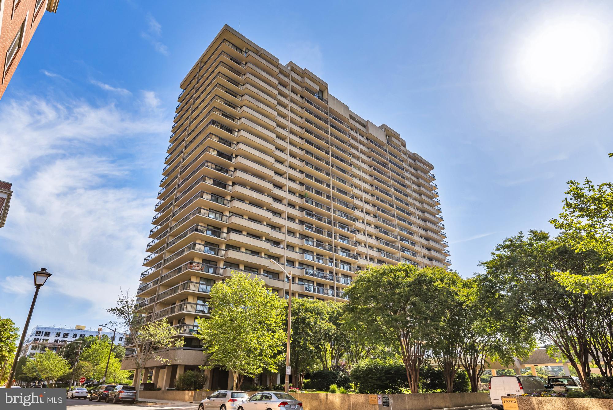 ALEXANDRIA HOUSE - Residential