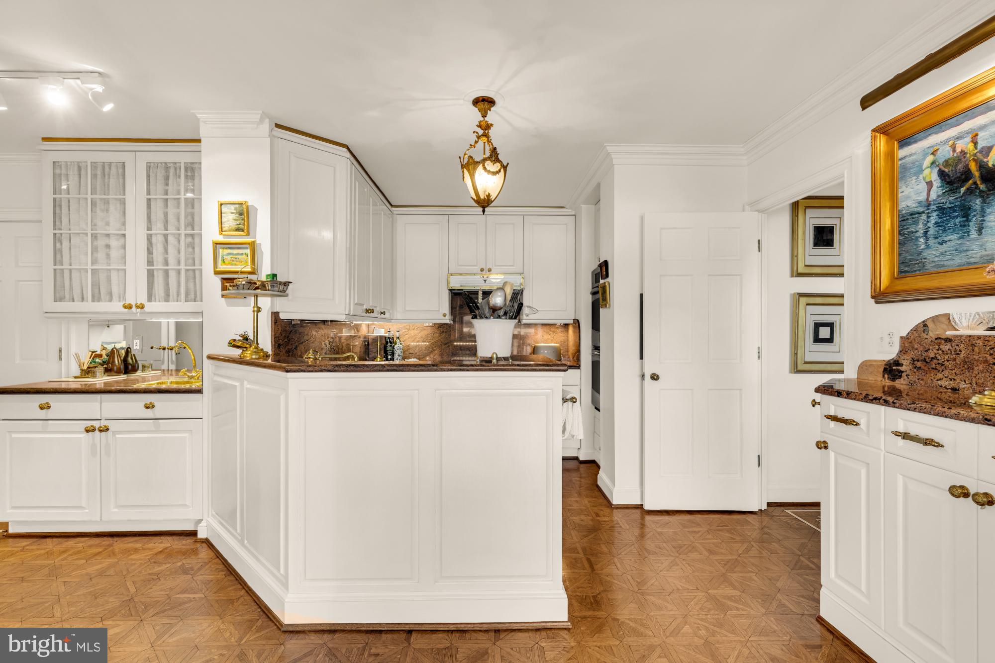 ALEXANDRIA HOUSE - Residential