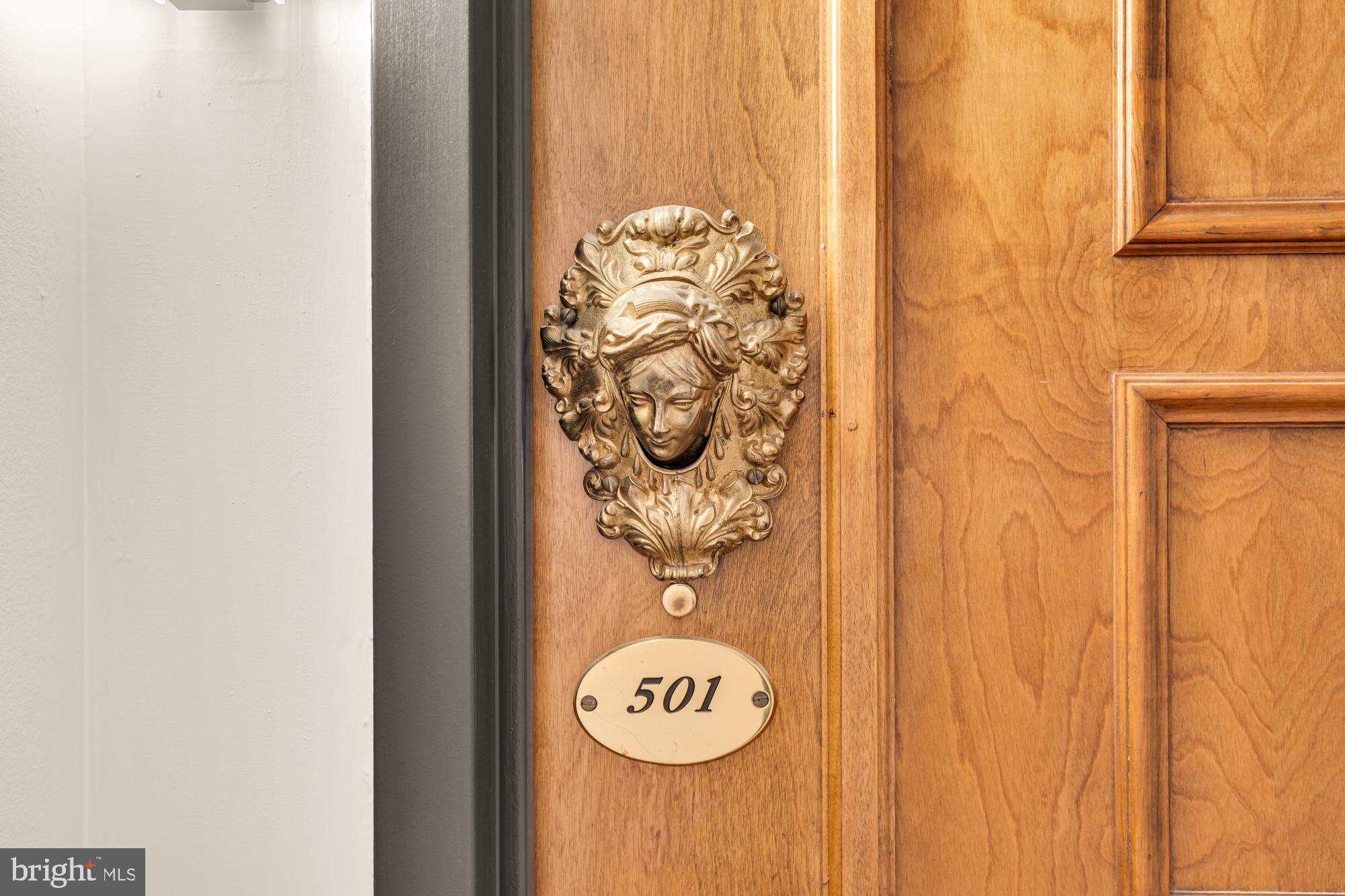 ALEXANDRIA HOUSE - Residential
