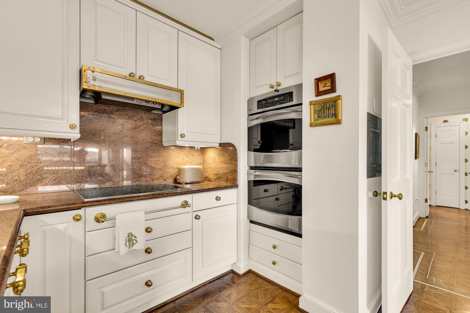 ALEXANDRIA HOUSE - Residential