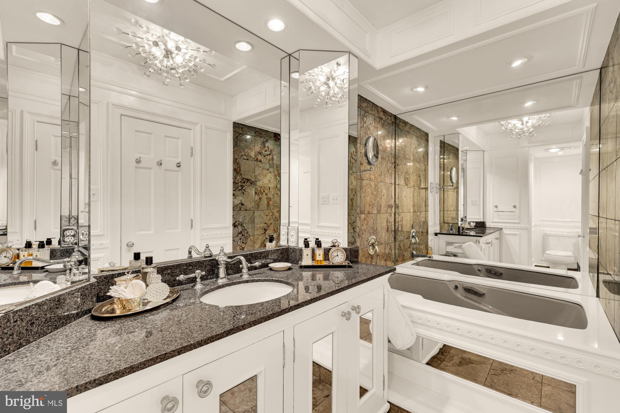 ALEXANDRIA HOUSE - Residential