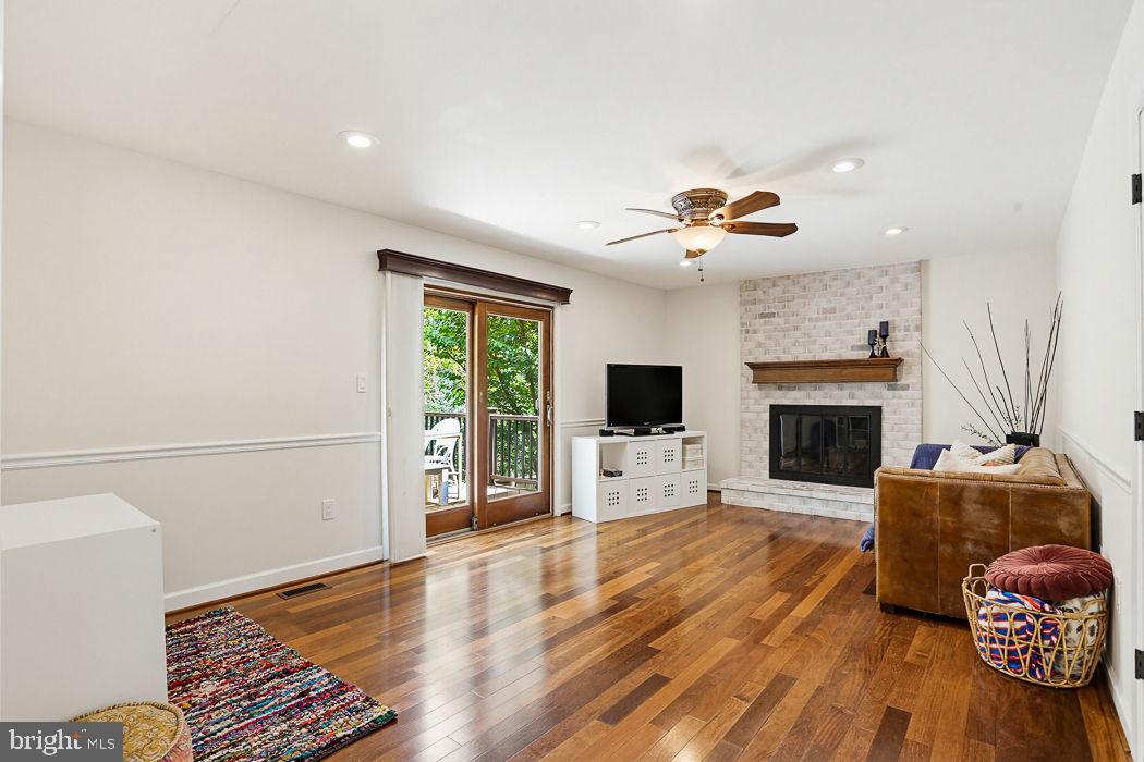 WATTS BRANCH MEADOWS - Residential