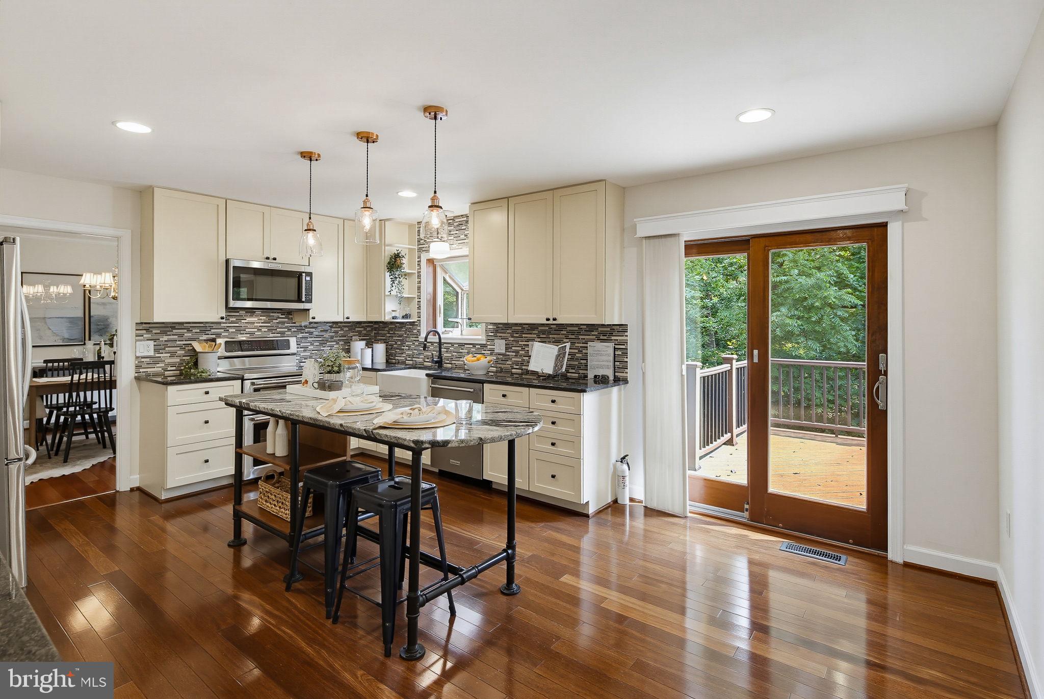 WATTS BRANCH MEADOWS - Residential