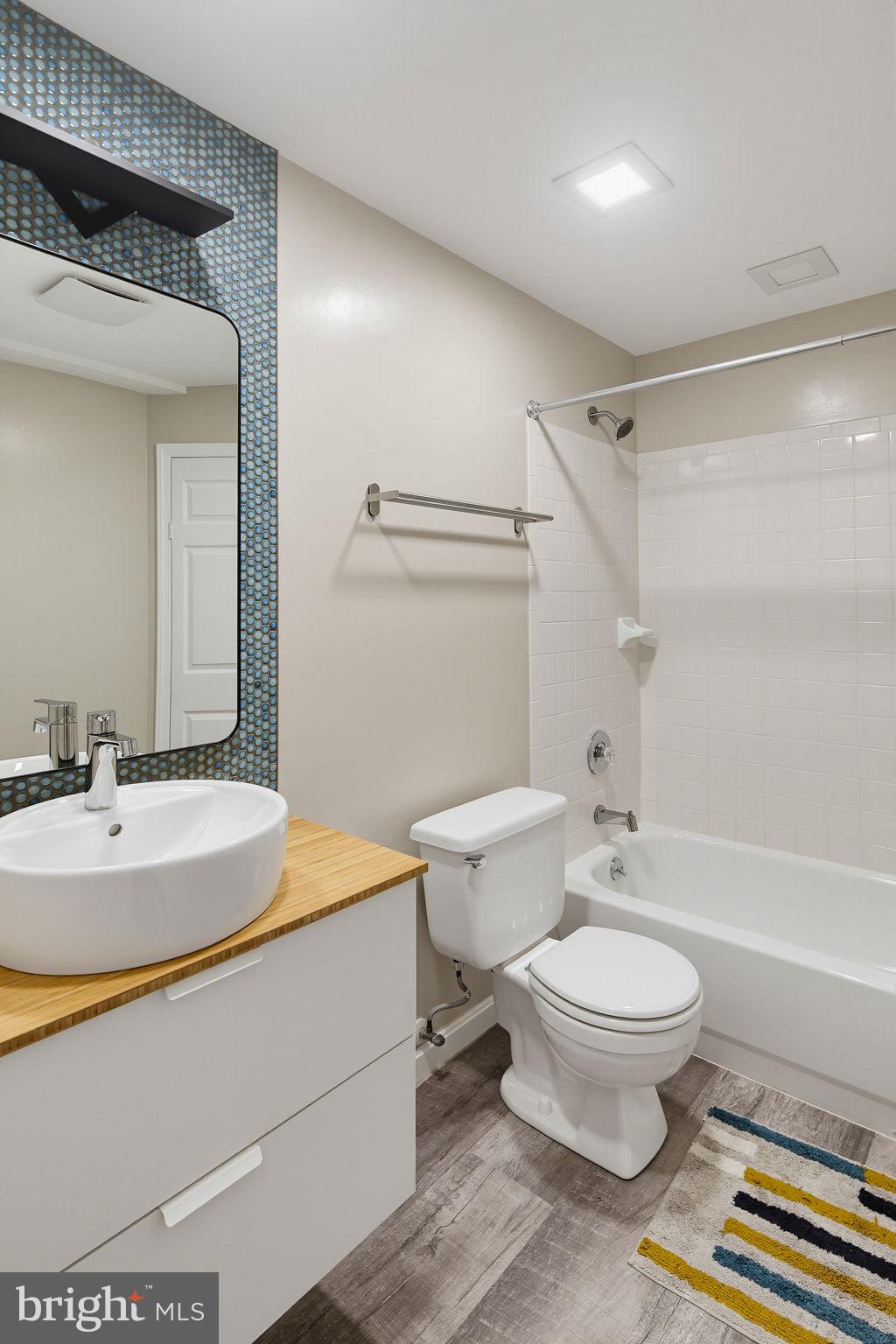 WATTS BRANCH MEADOWS - Residential