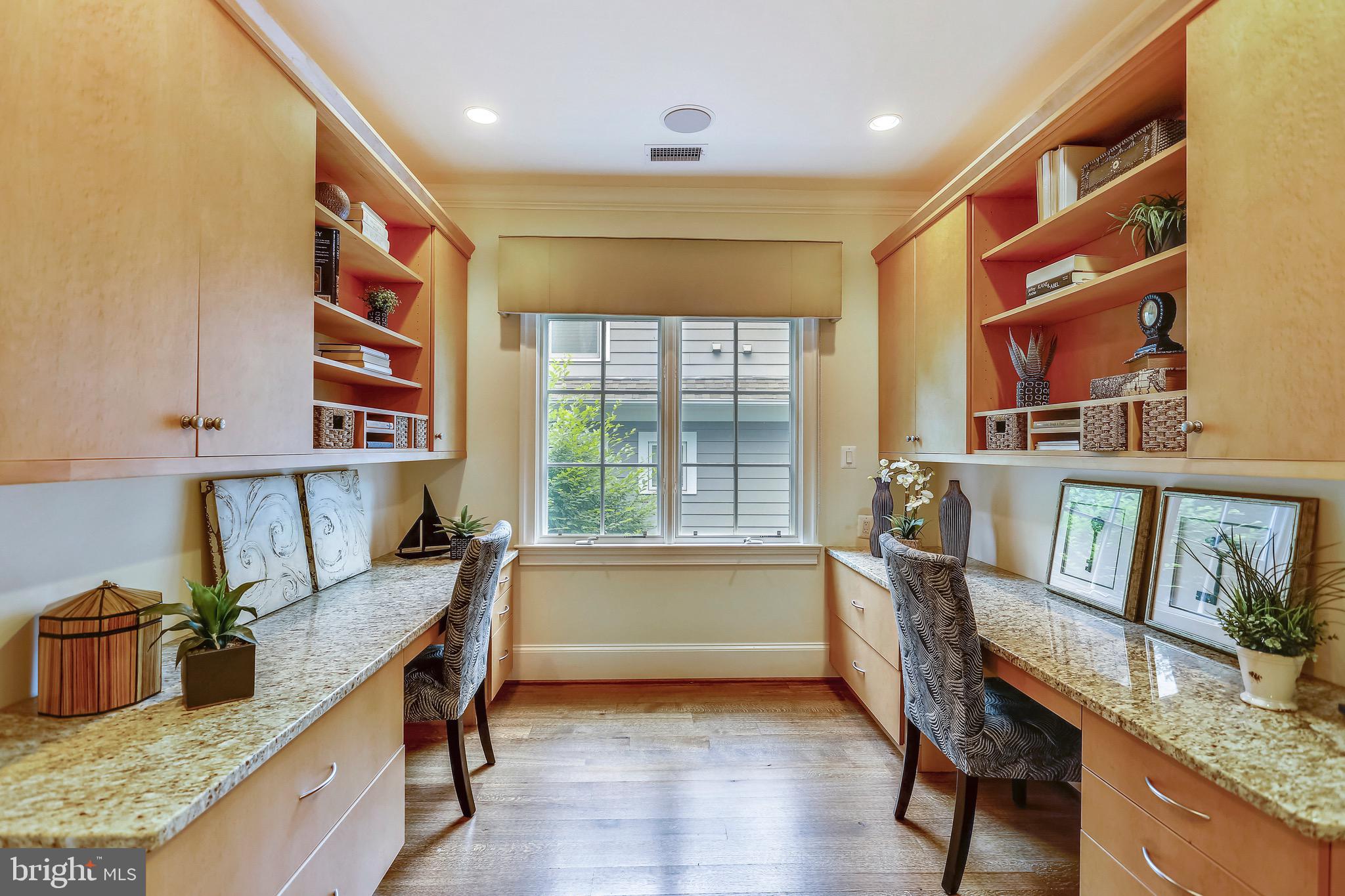 COLUMBIA FOREST - Residential