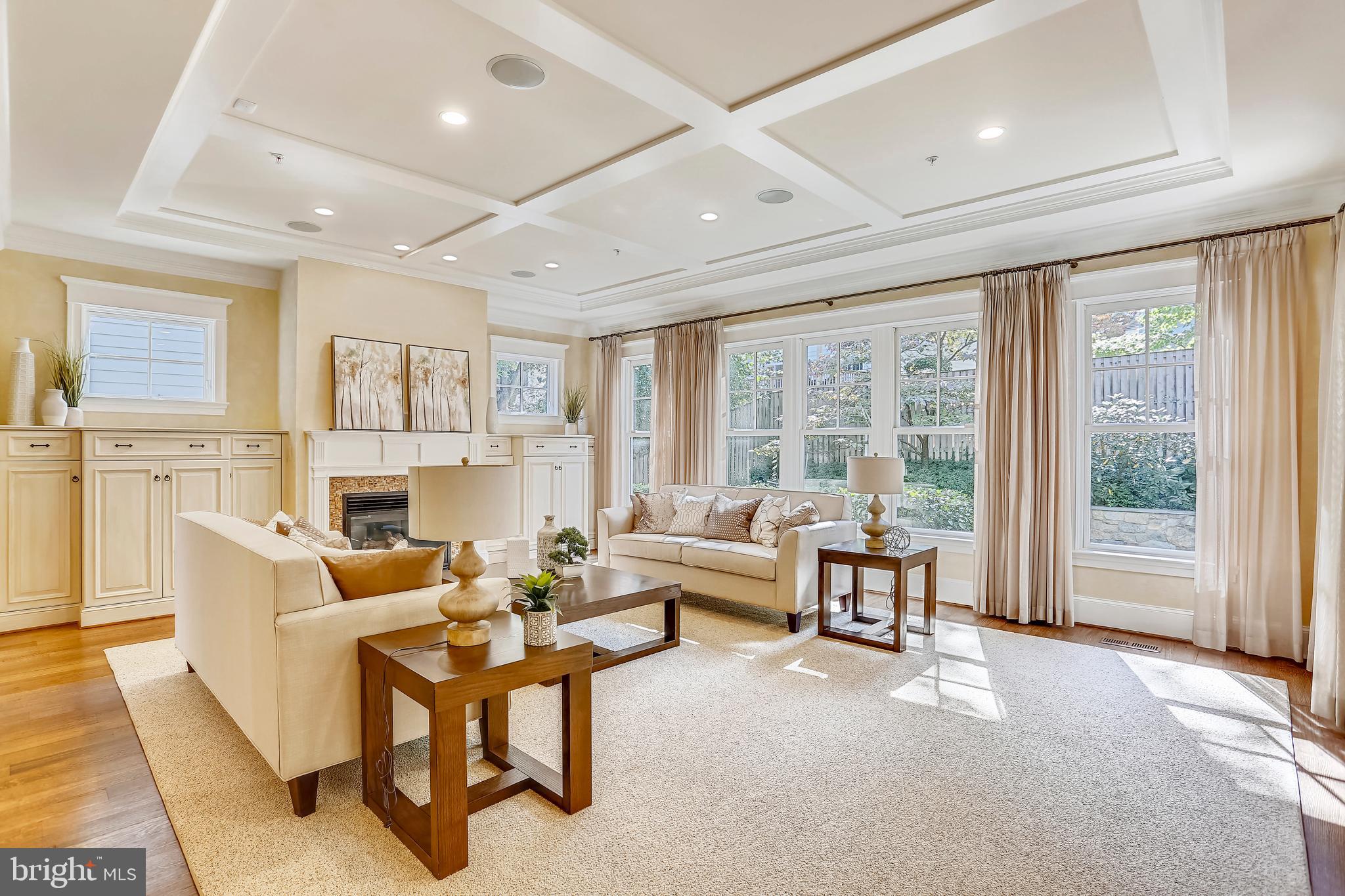 COLUMBIA FOREST - Residential