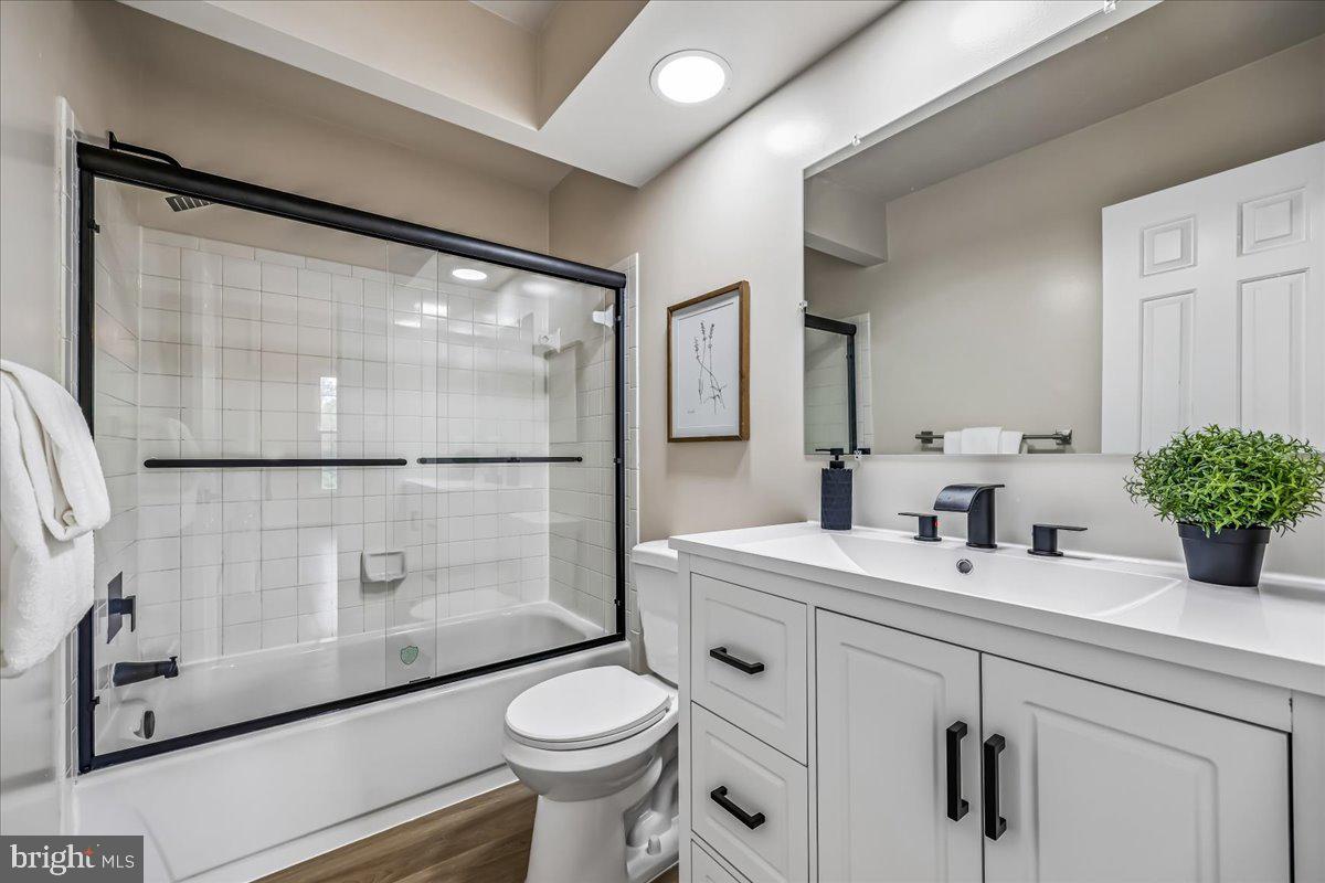 DUFIEF MILL BROOK - Residential