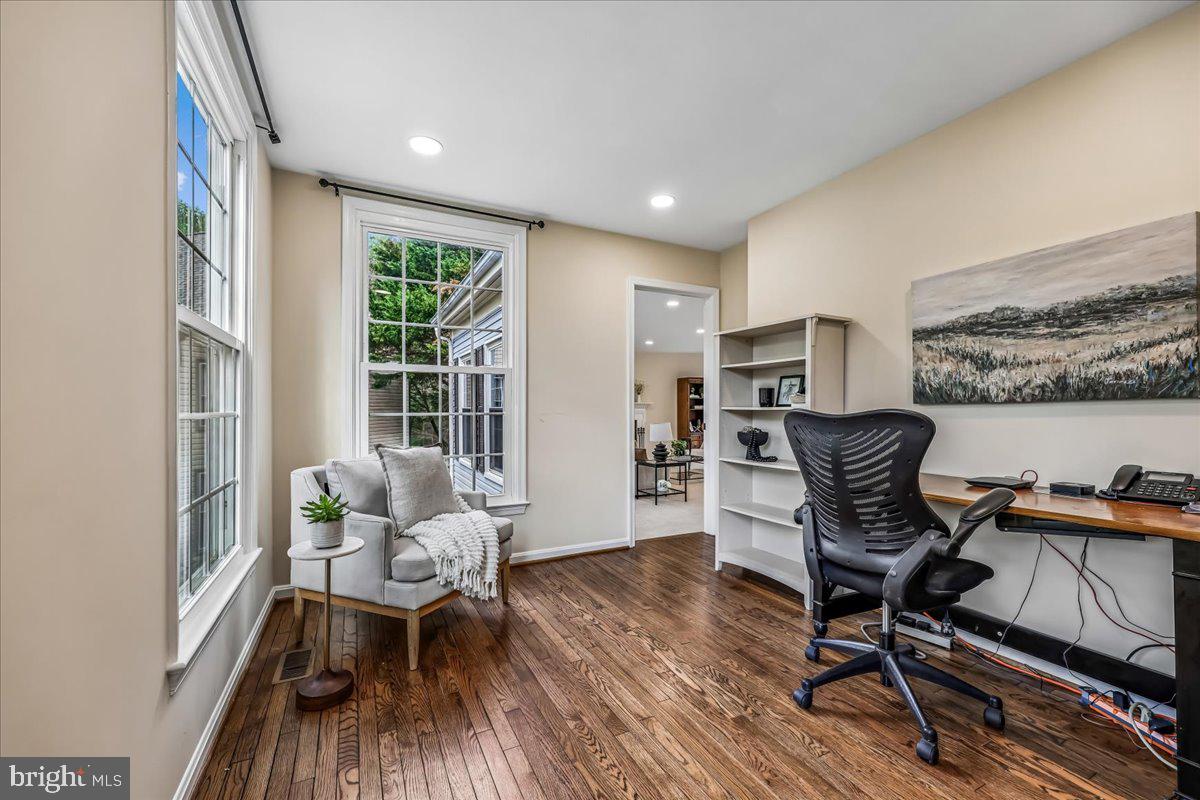 DUFIEF MILL BROOK - Residential