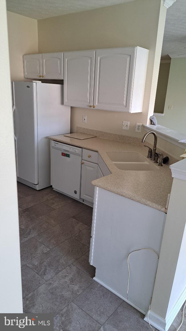 PERRY HALL FARMS GARDEN CONDOS - Residential Lease
