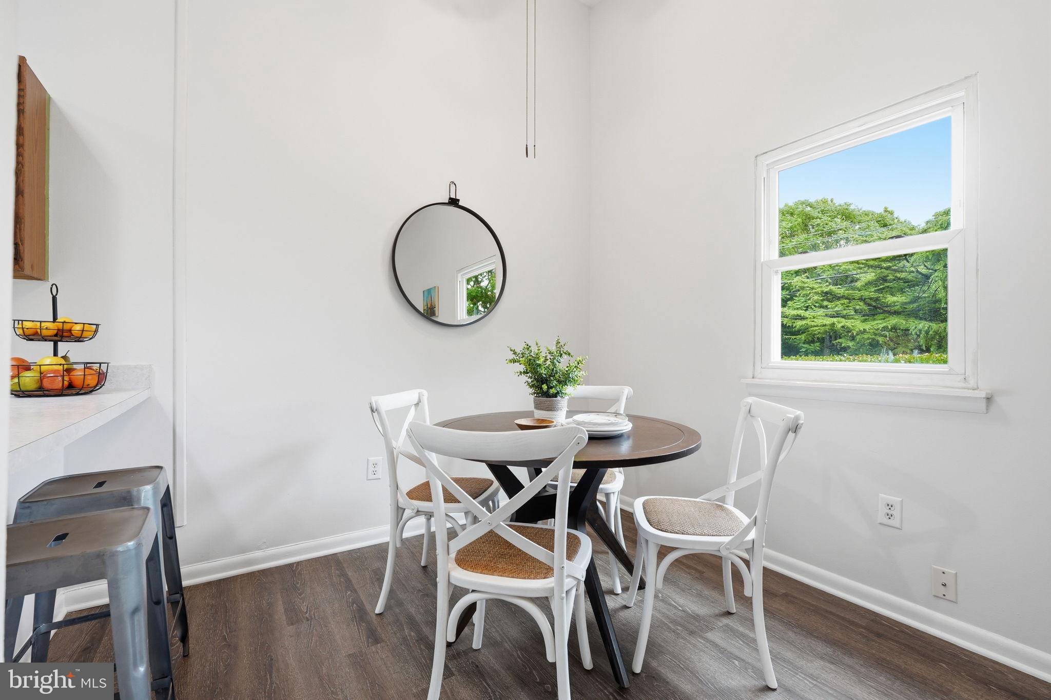 PARKWAY - Residential
