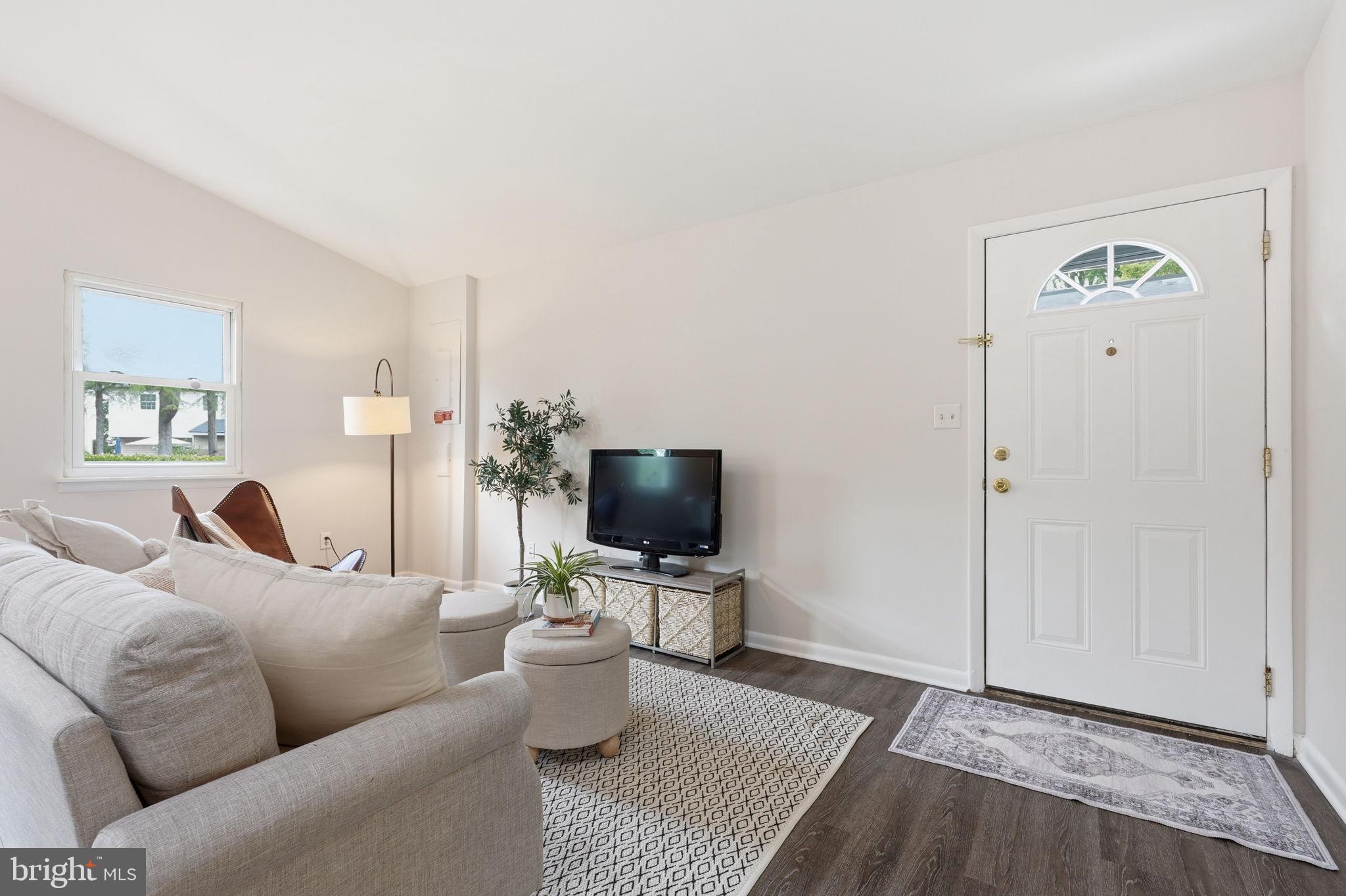 PARKWAY - Residential