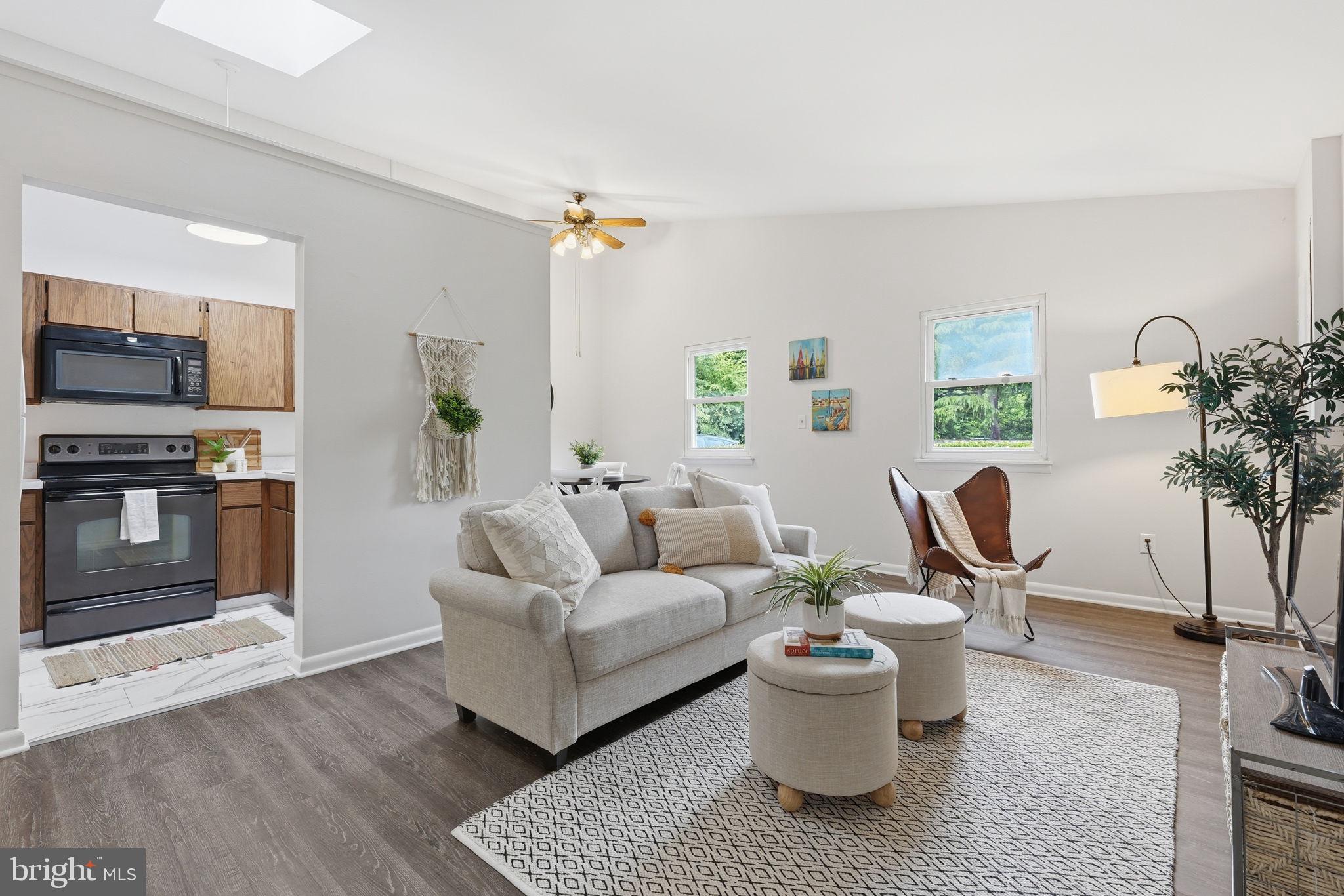PARKWAY - Residential