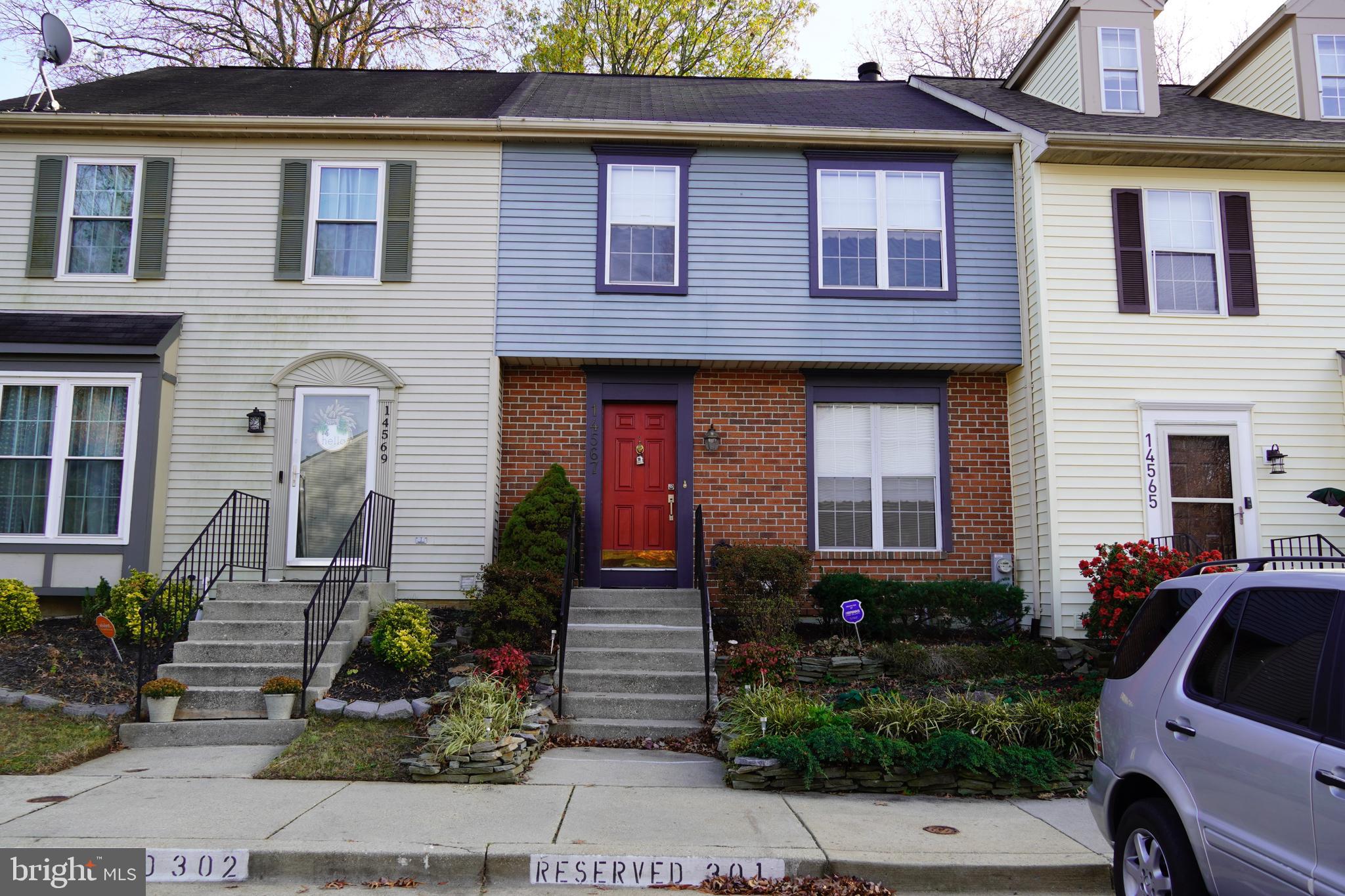PRINCETON SQUARE - Residential Lease