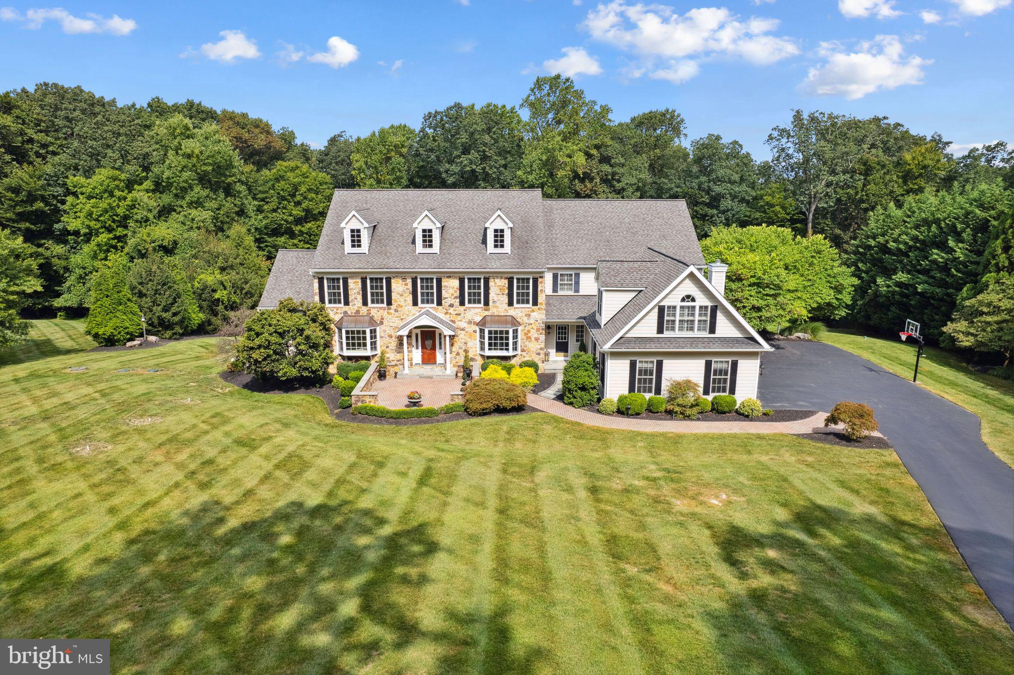 BLACKBERRY HILL - Residential