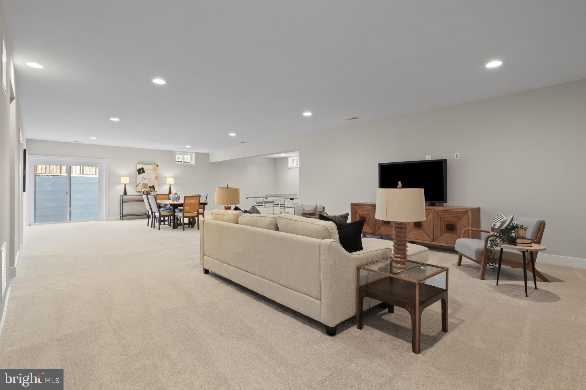 FOXVALE - Residential