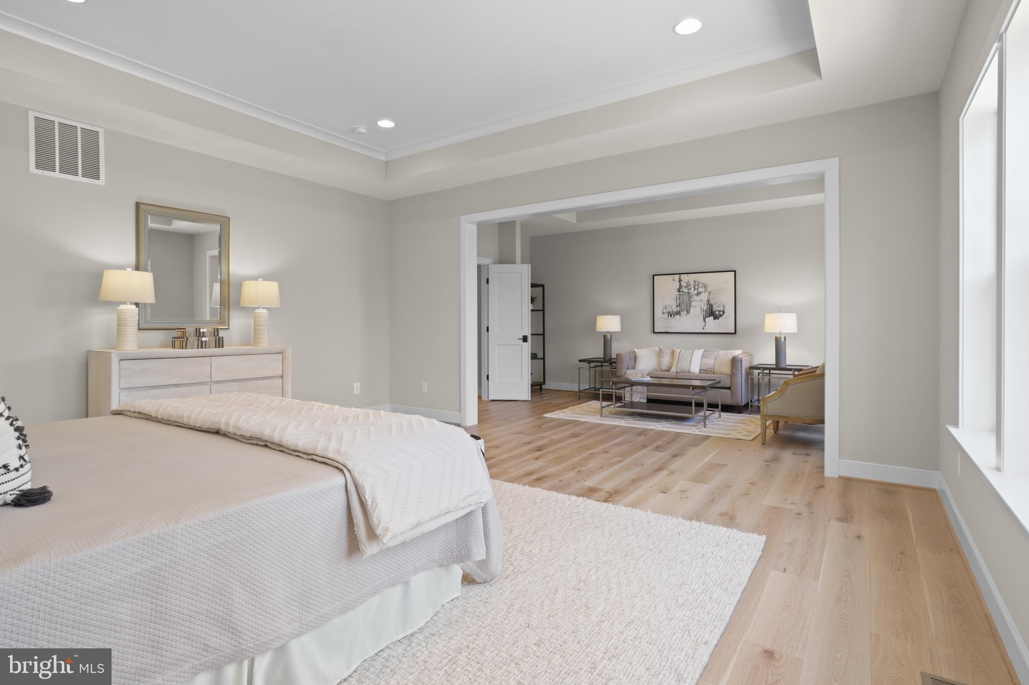 FOXVALE - Residential
