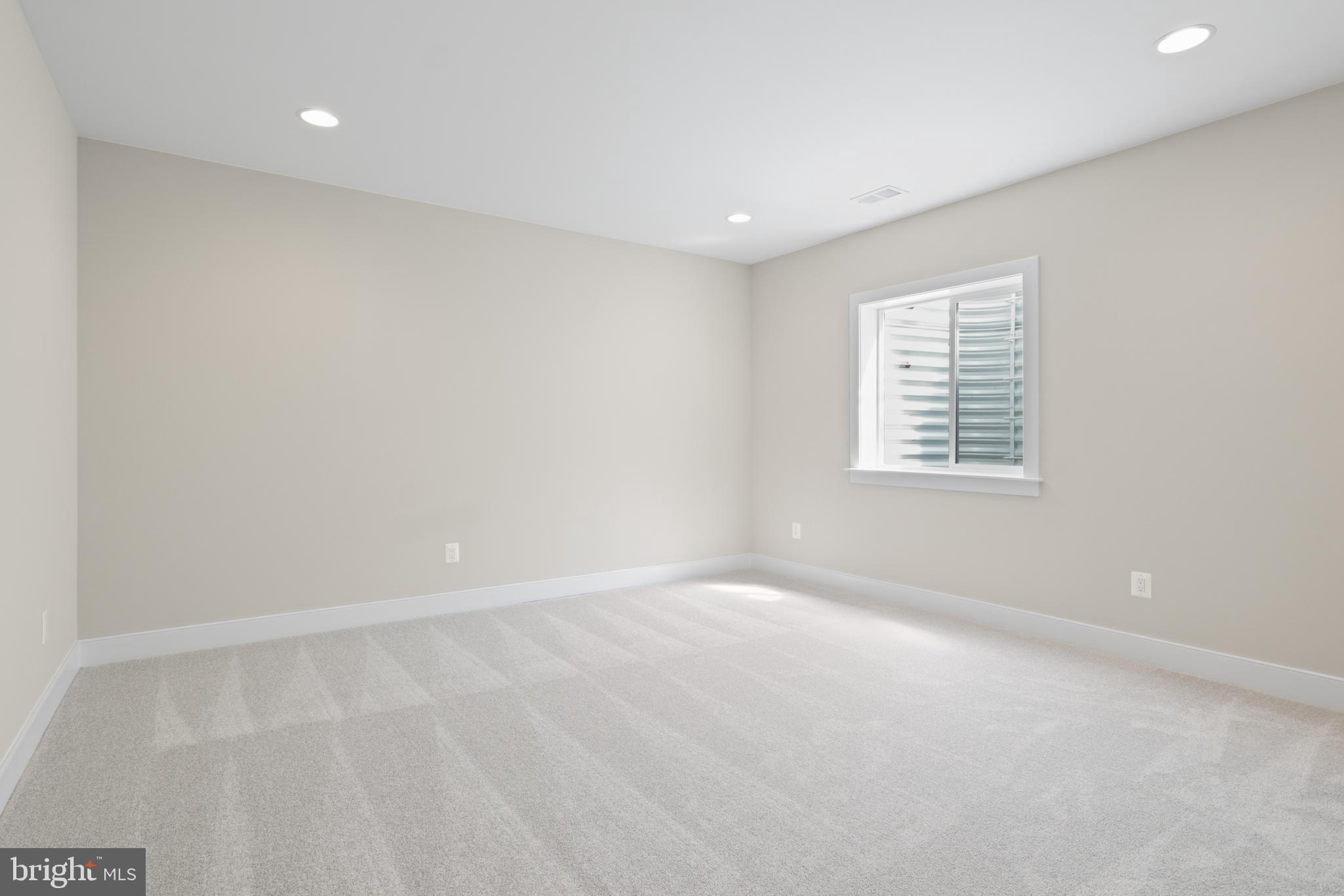 FOXVALE - Residential