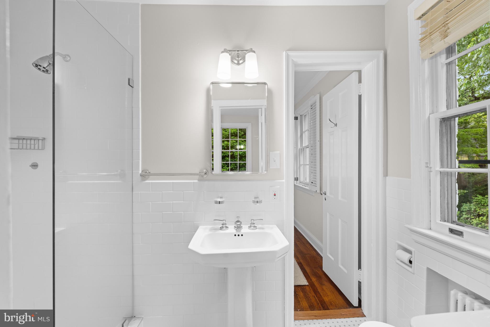 NORTH CLEVELAND PARK - Residential