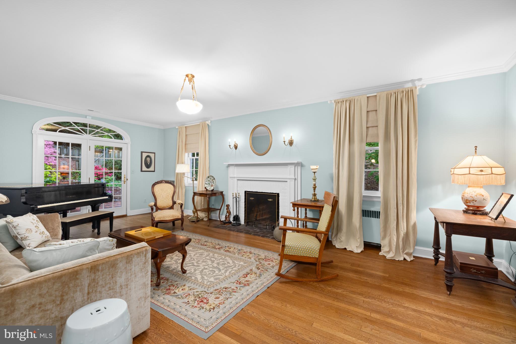 NORTH CLEVELAND PARK - Residential