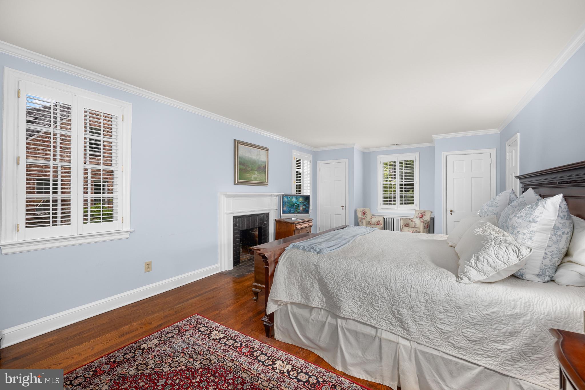 NORTH CLEVELAND PARK - Residential
