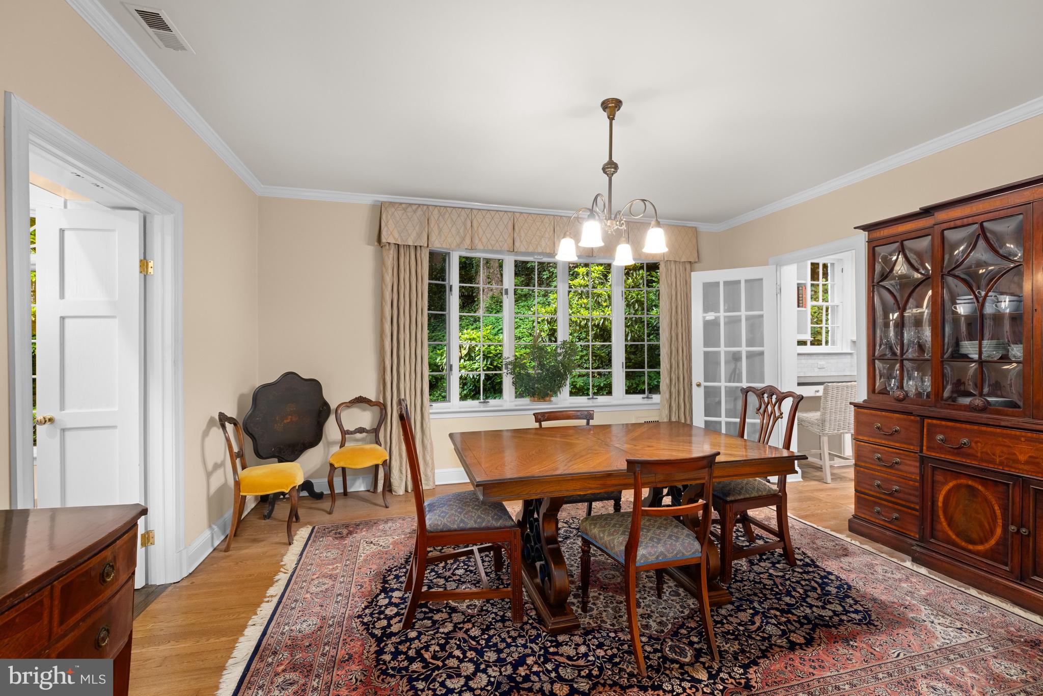 NORTH CLEVELAND PARK - Residential