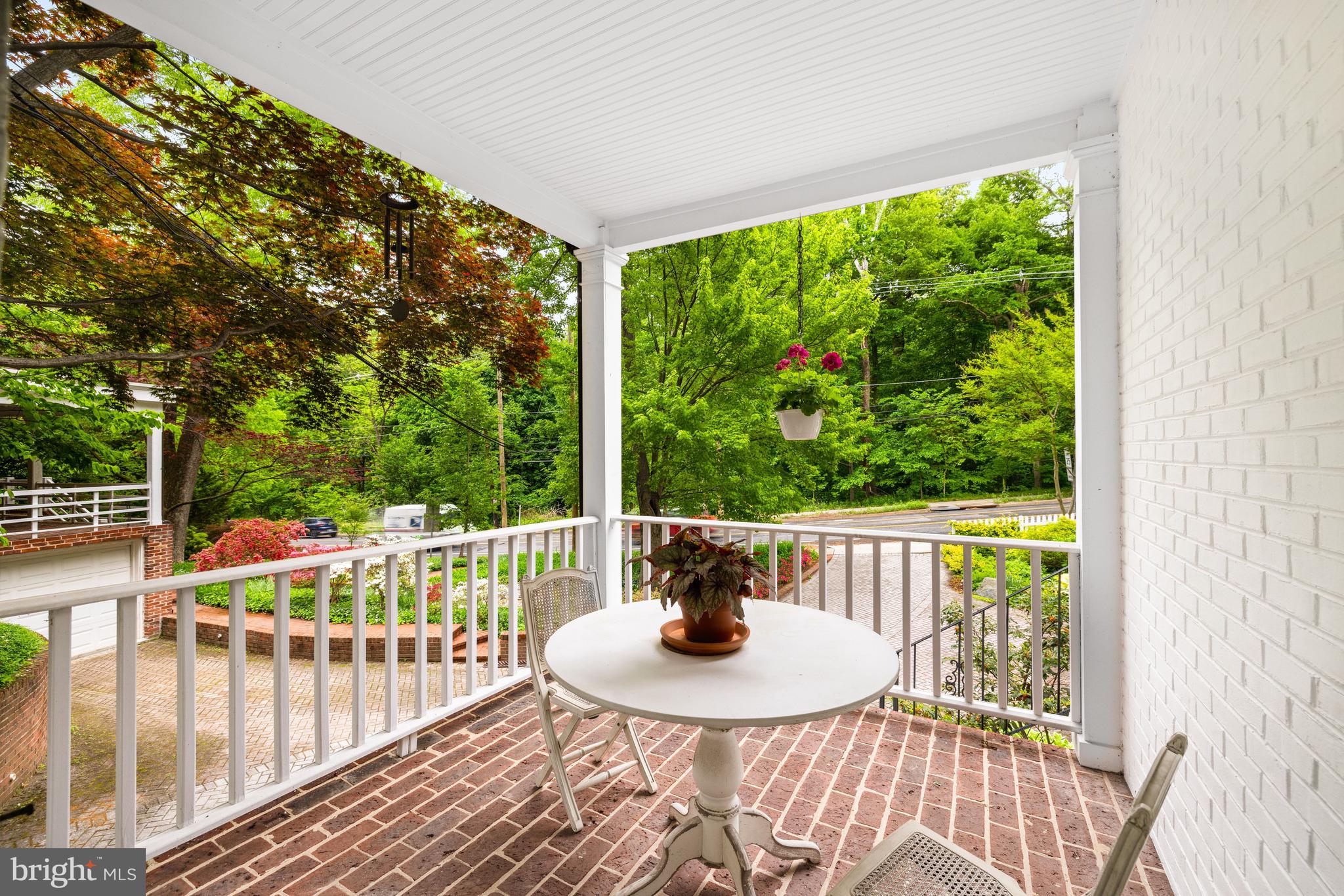 NORTH CLEVELAND PARK - Residential
