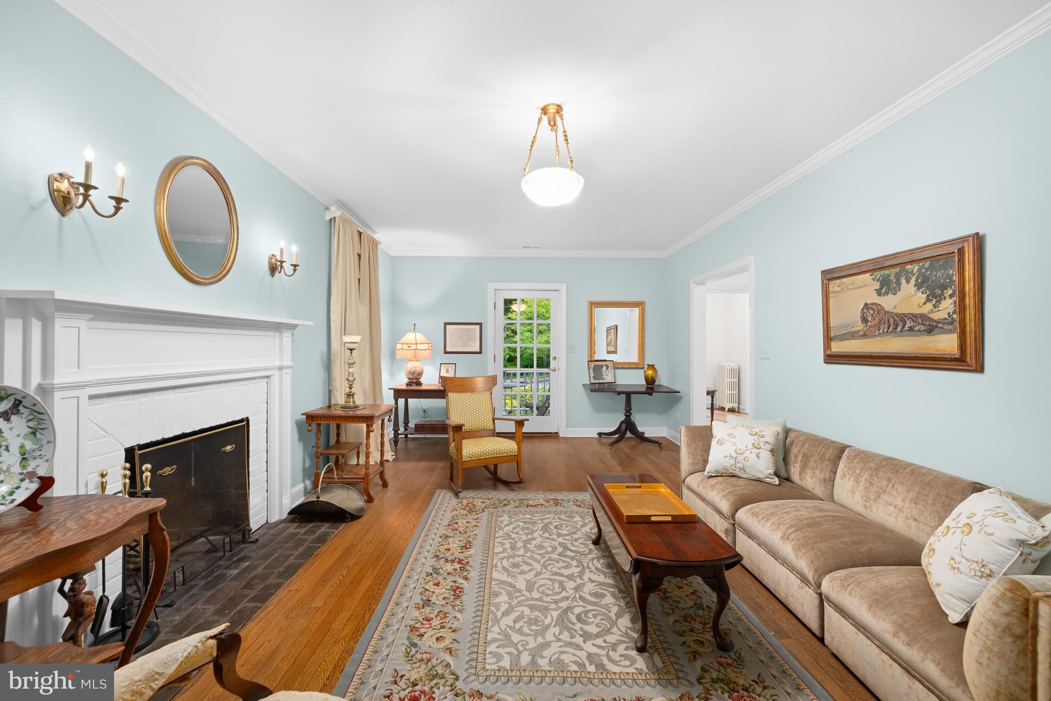 NORTH CLEVELAND PARK - Residential