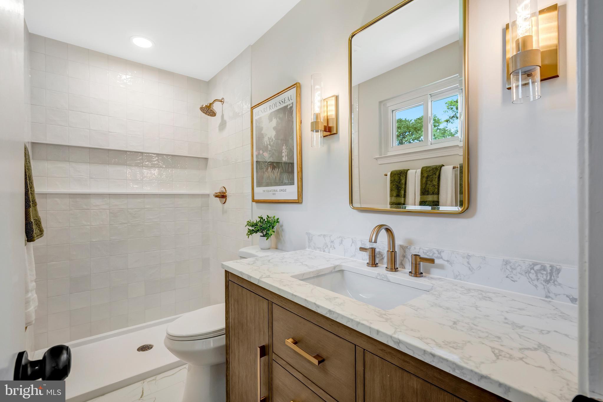 KINGS PARK WEST - Residential