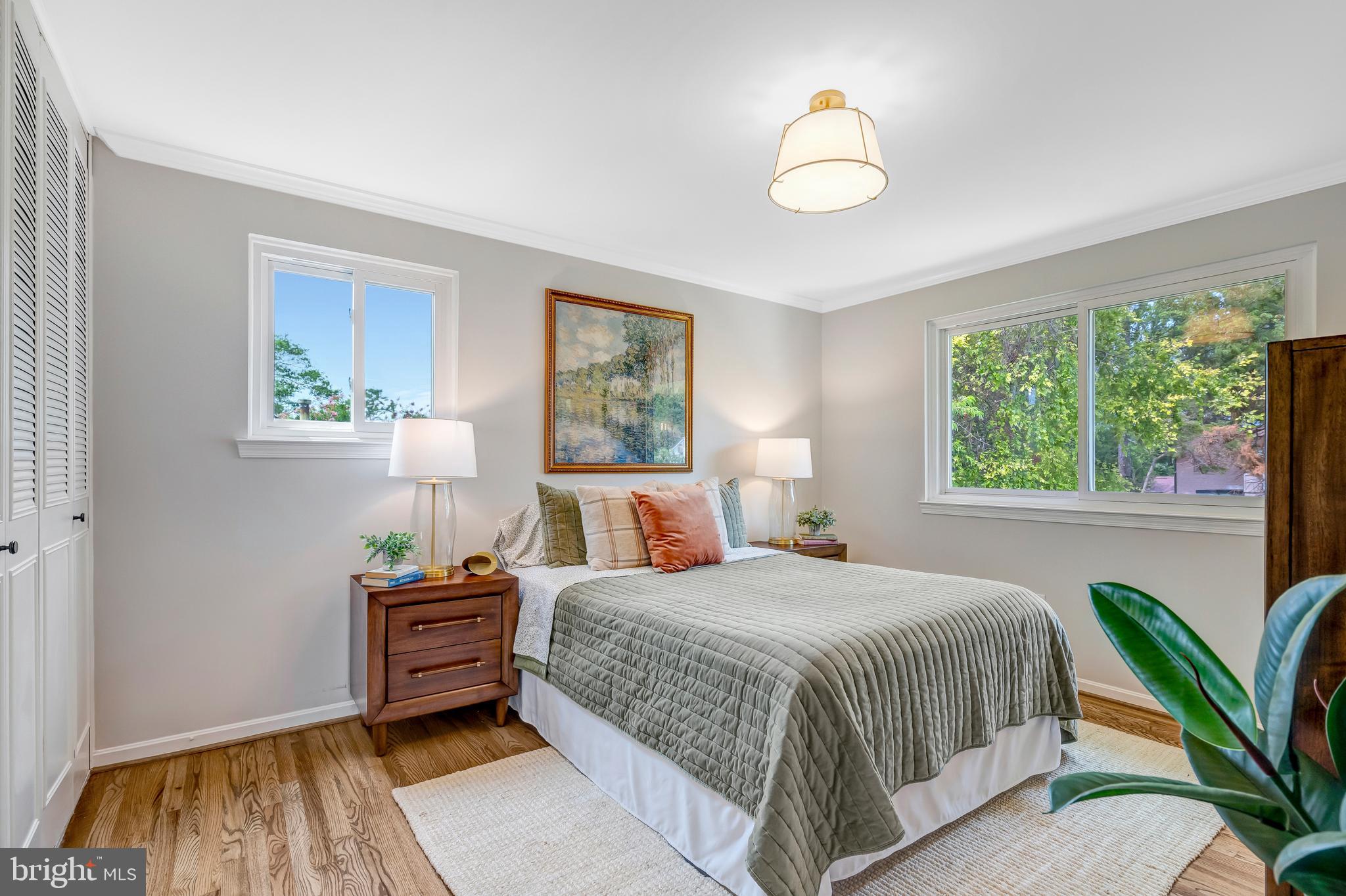 KINGS PARK WEST - Residential