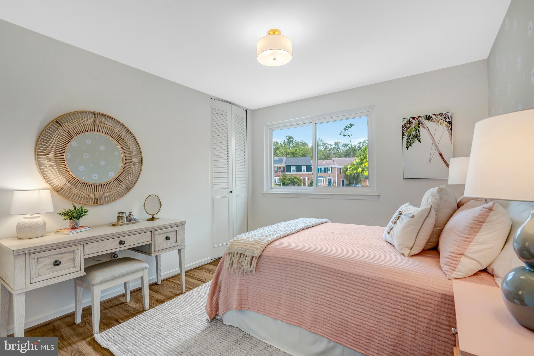 KINGS PARK WEST - Residential