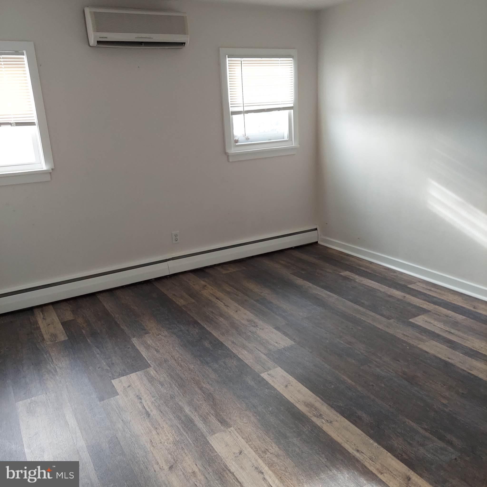 KING STREET AREA - Residential Lease