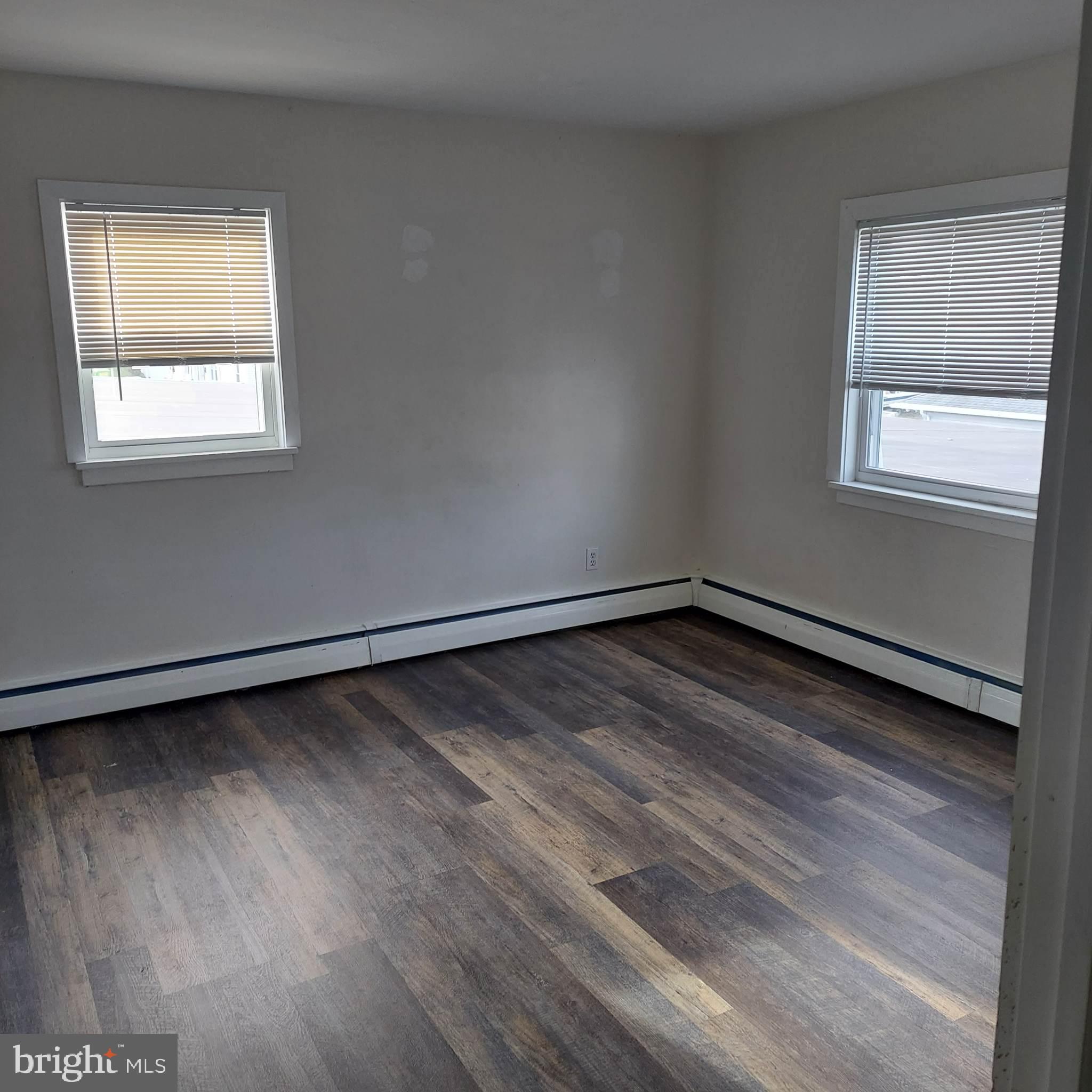 KING STREET AREA - Residential Lease