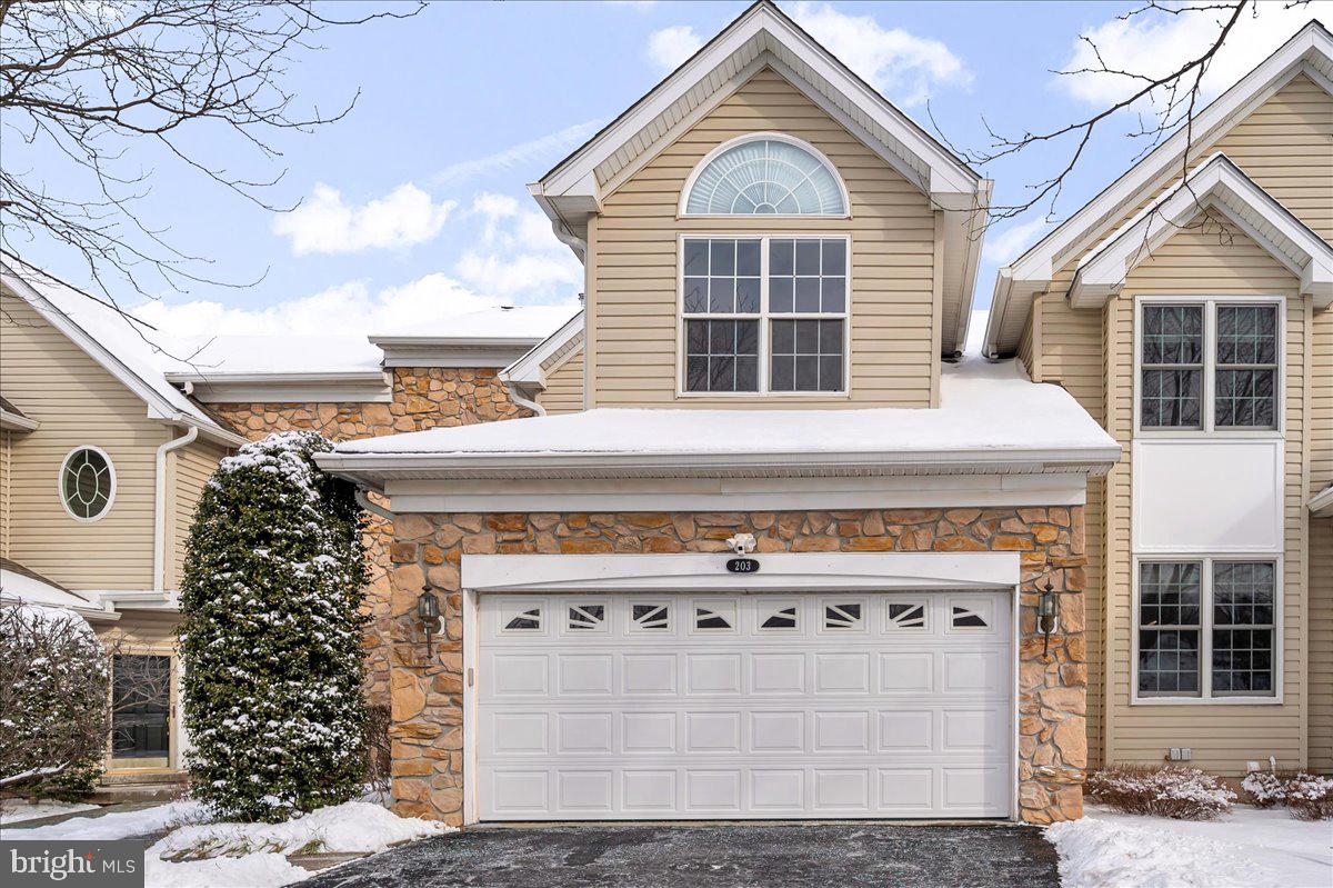 WHITELAND WOODS - Residential